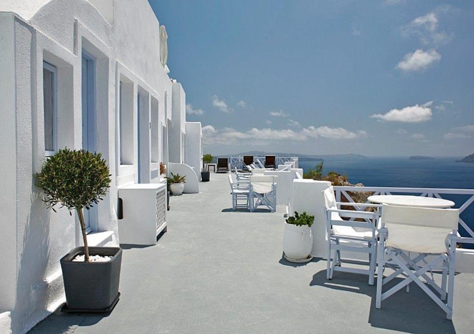 Avos Superior Family Caldera View Santorini Oia (Santorini)