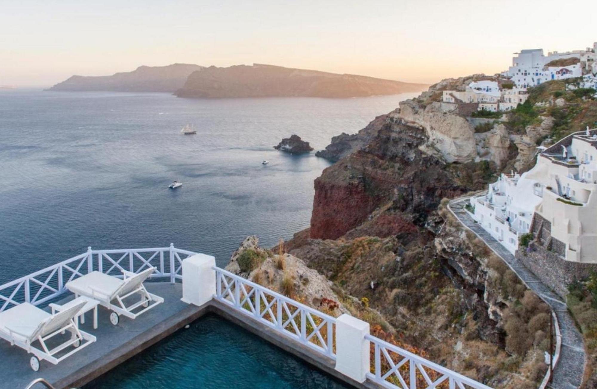 Avos Superior Family Caldera View Santorini Villa Oia (Santorini)