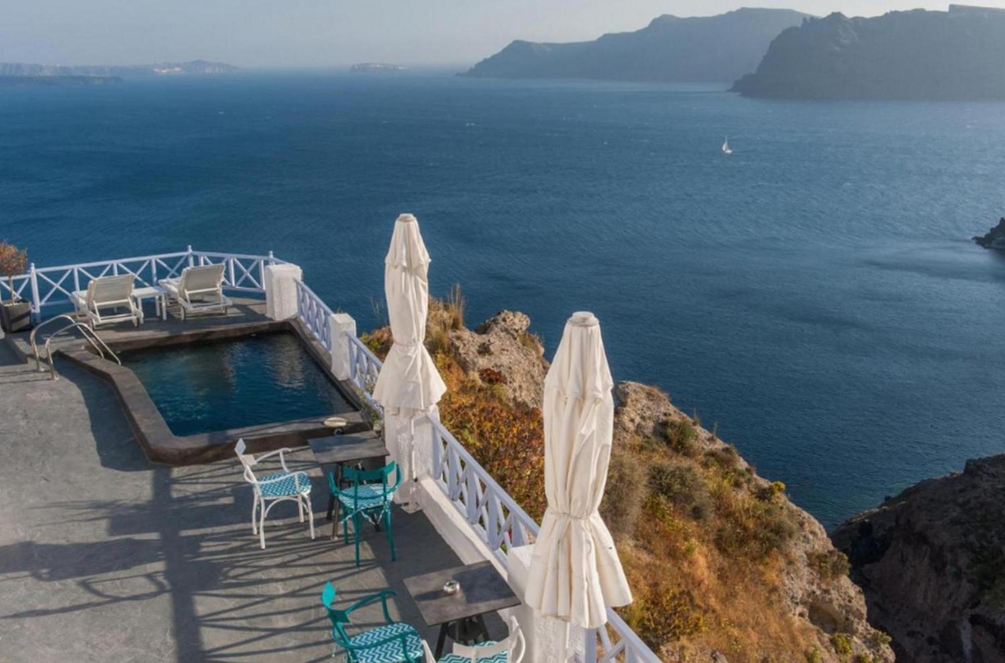 Avos Superior Family Caldera View Santorini Oia (Santorini)