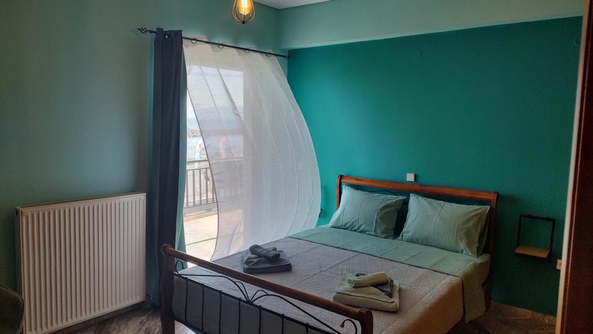 Anthi's - Three Bedroom Apartment Kalamata