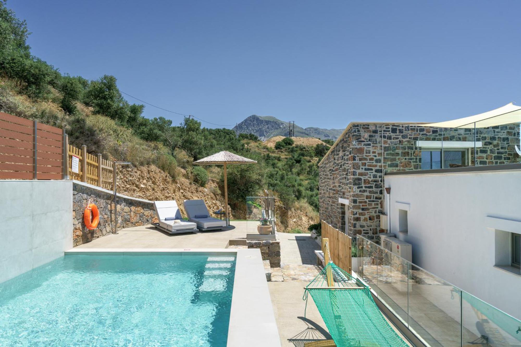 Villa New Paradosiako With Private Pool And Bbq Near To The