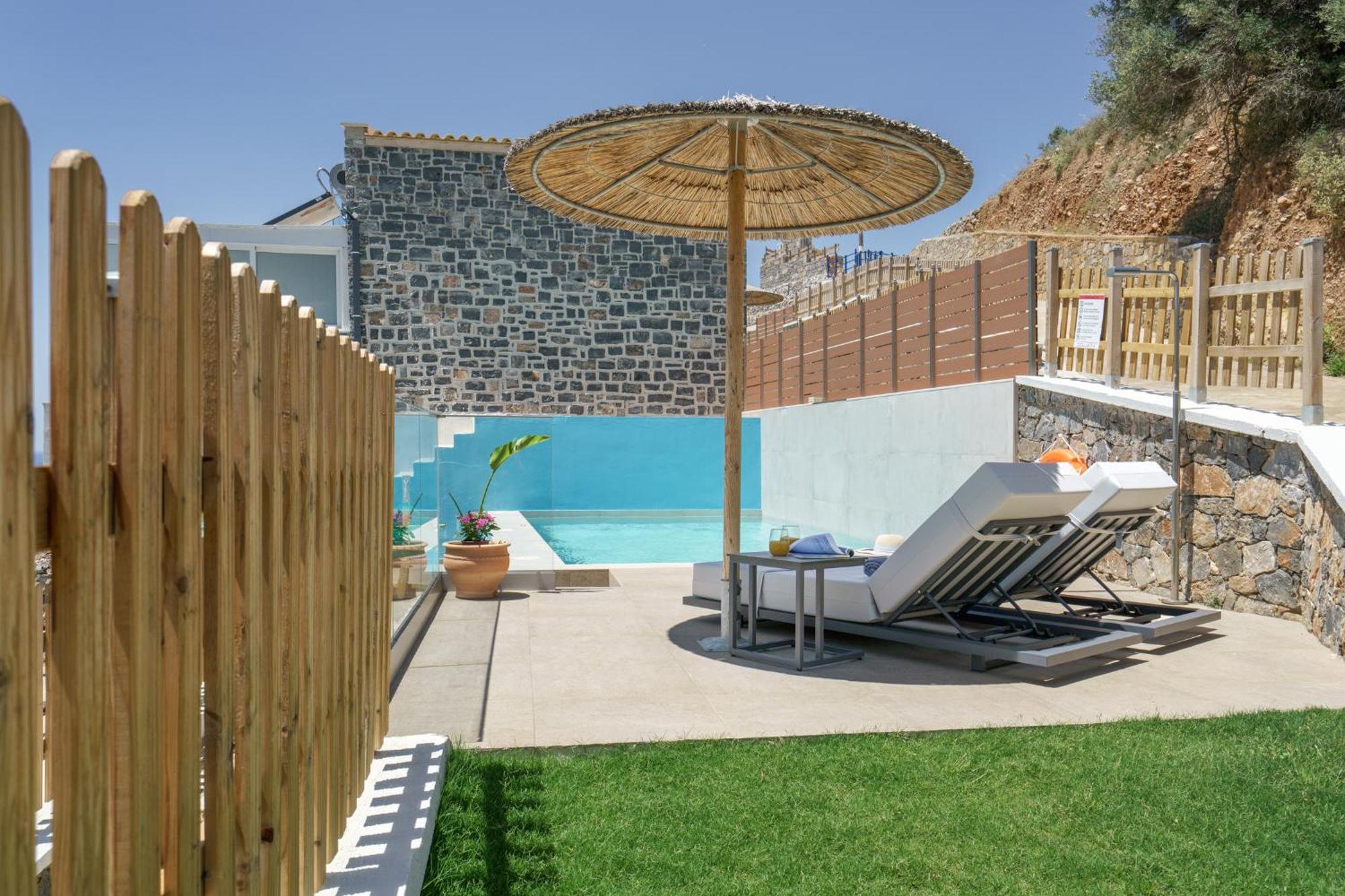 New Paradosiako With Private Pool And Bbq Near To The