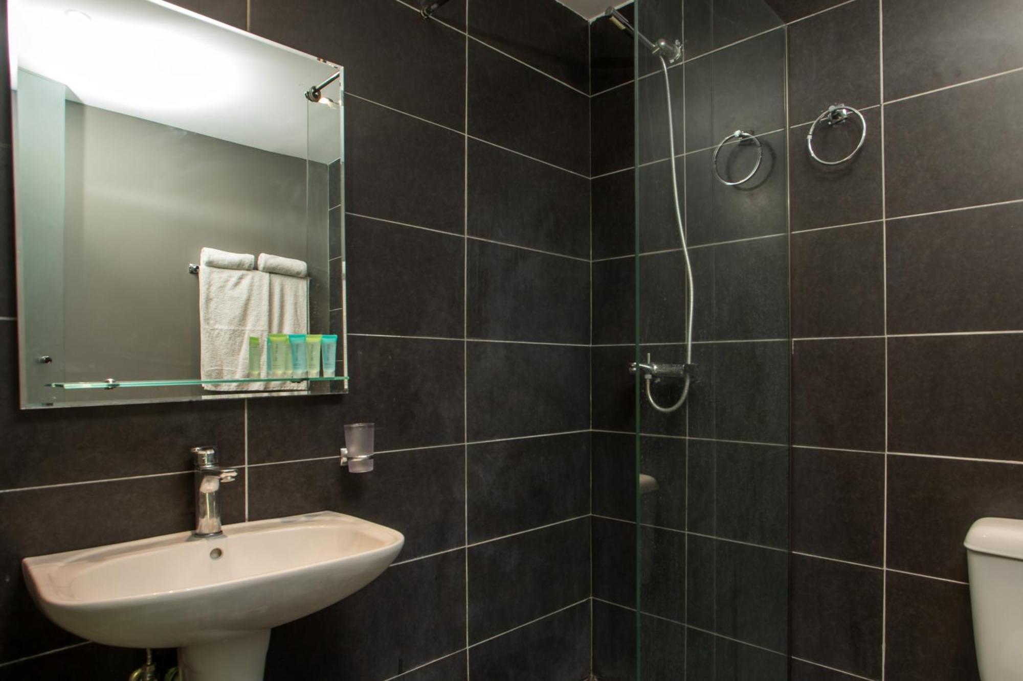 Ampelia Seaside Hotel