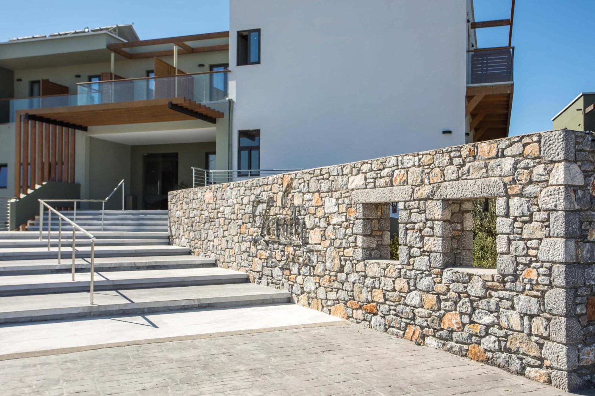Ampelia Seaside Hotel Gennadi