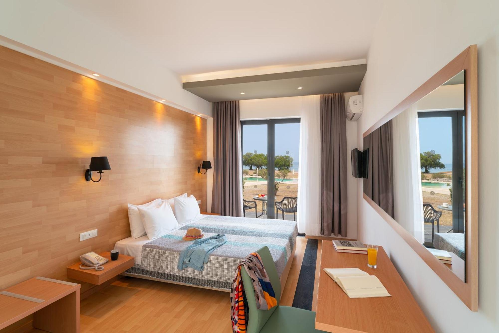 Hotel Ampelia Seaside