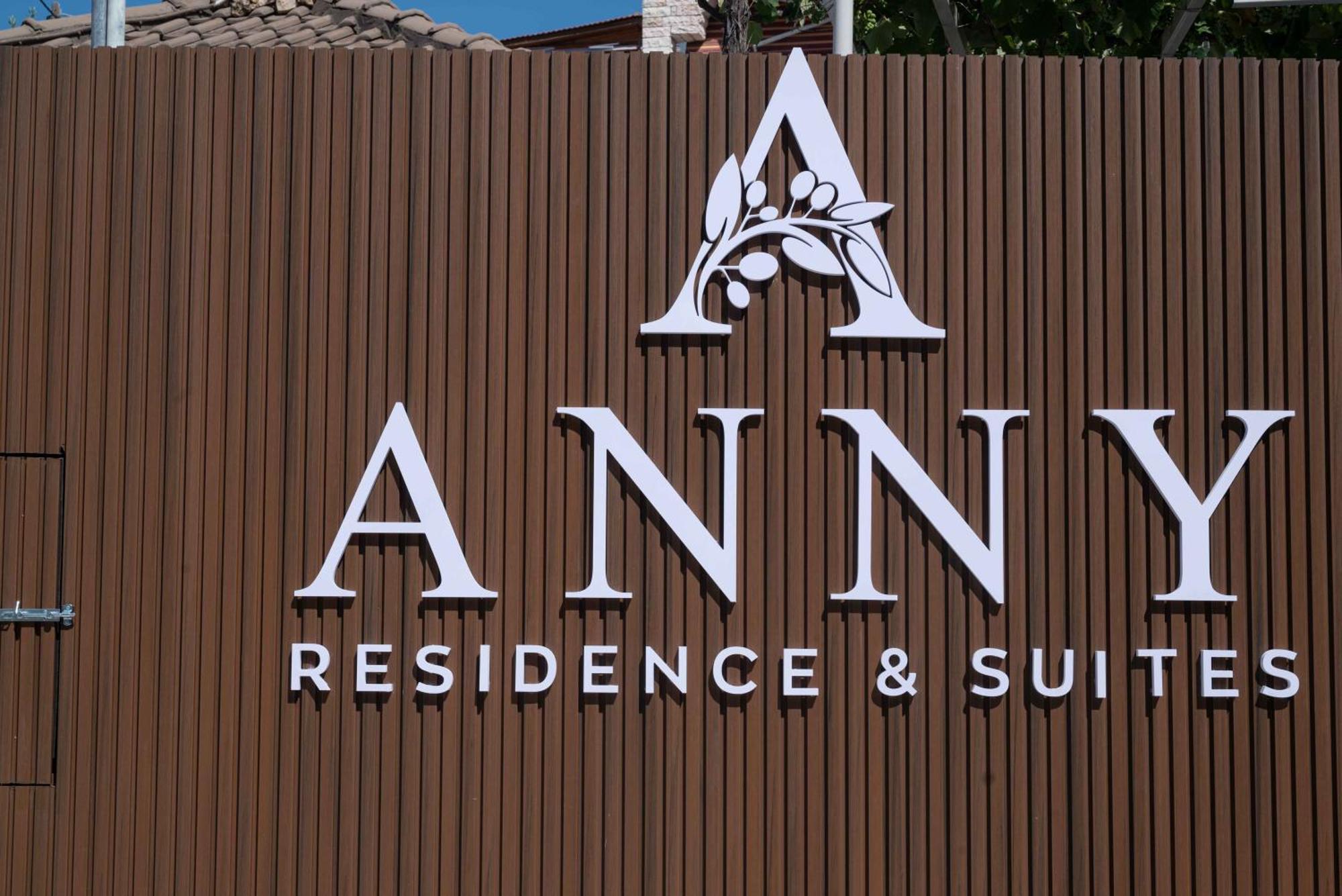 Anny Residences & 3*