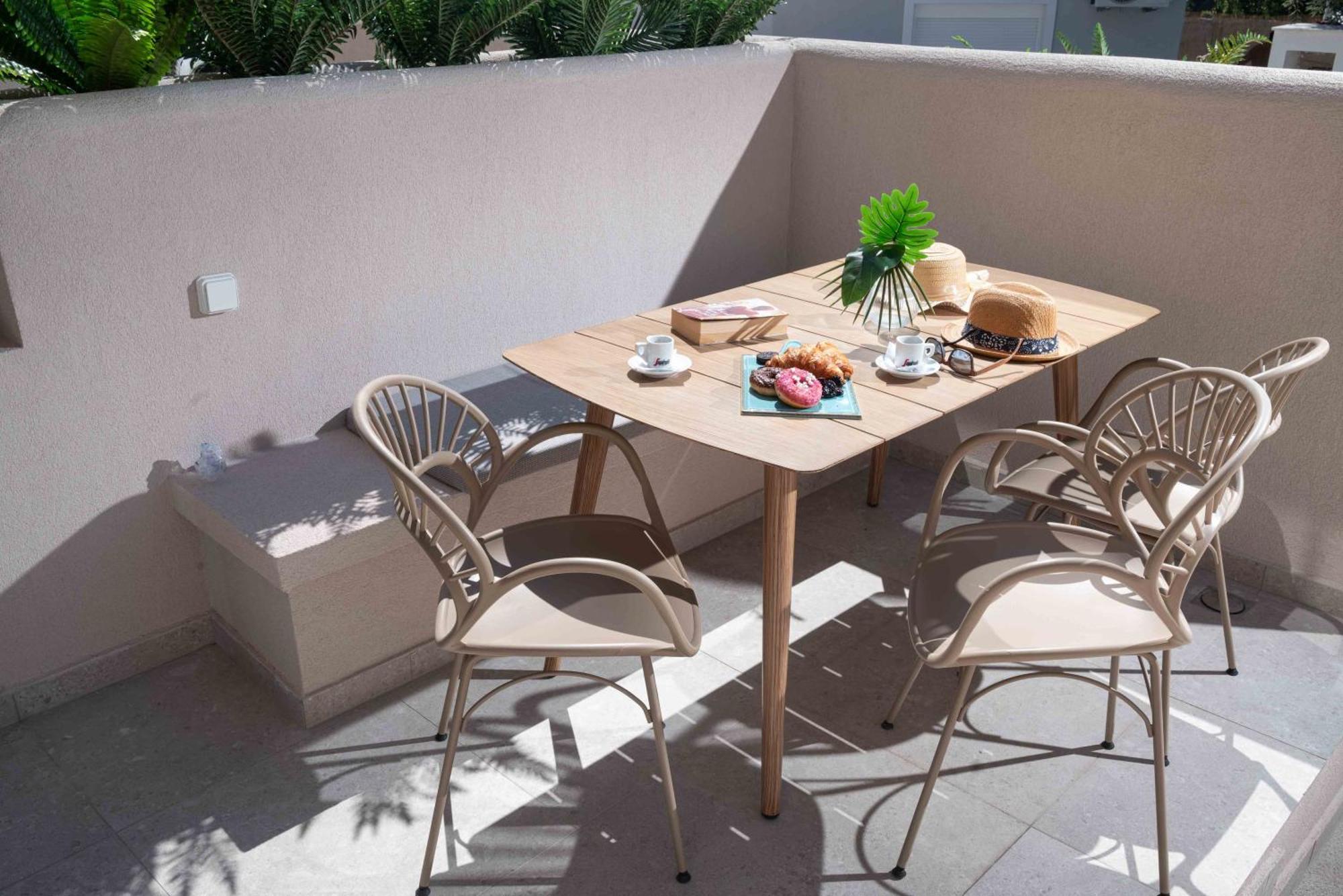 Aparthotel Anny Residences &