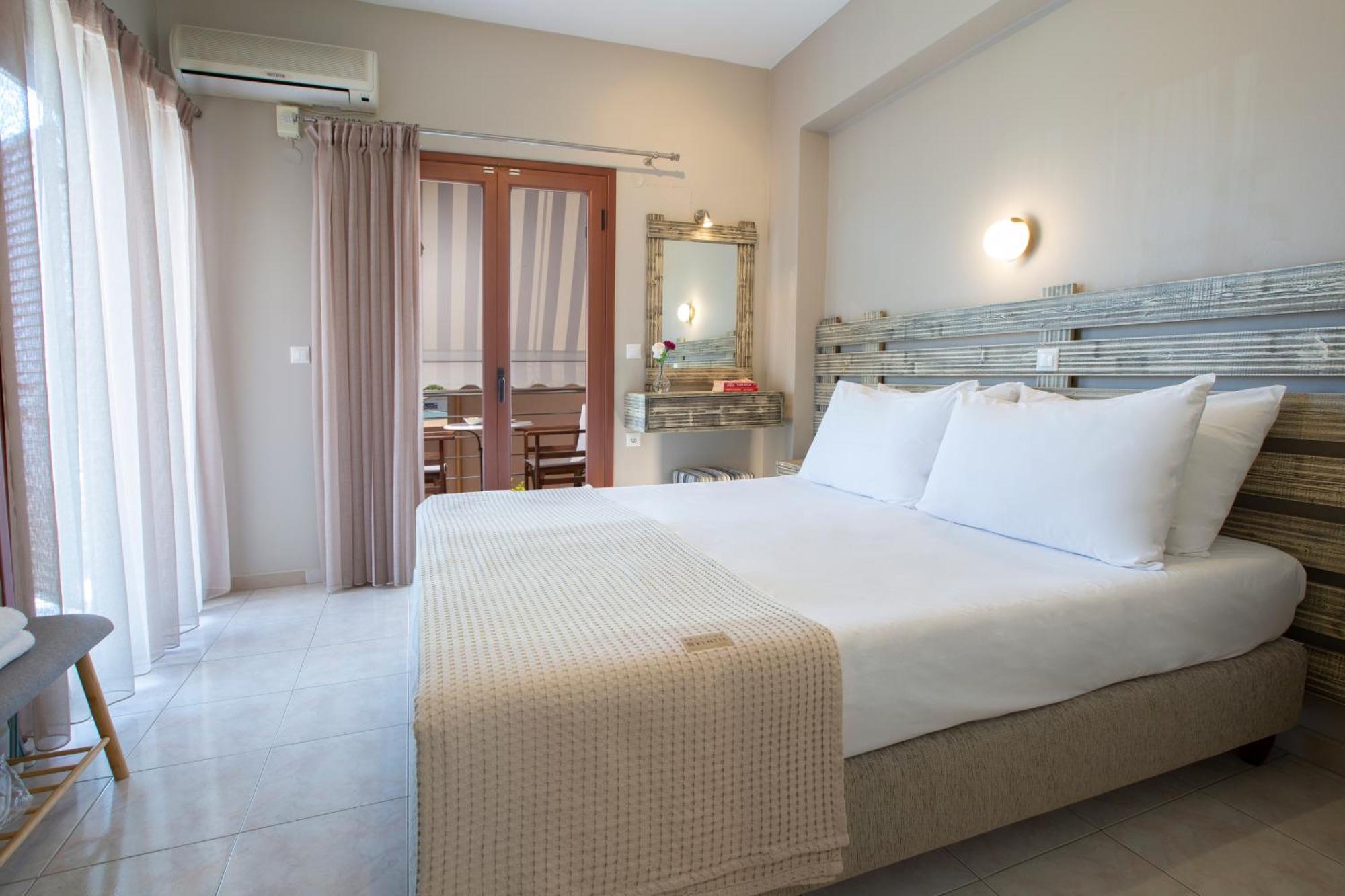 Athina Nydri (Lefkada)