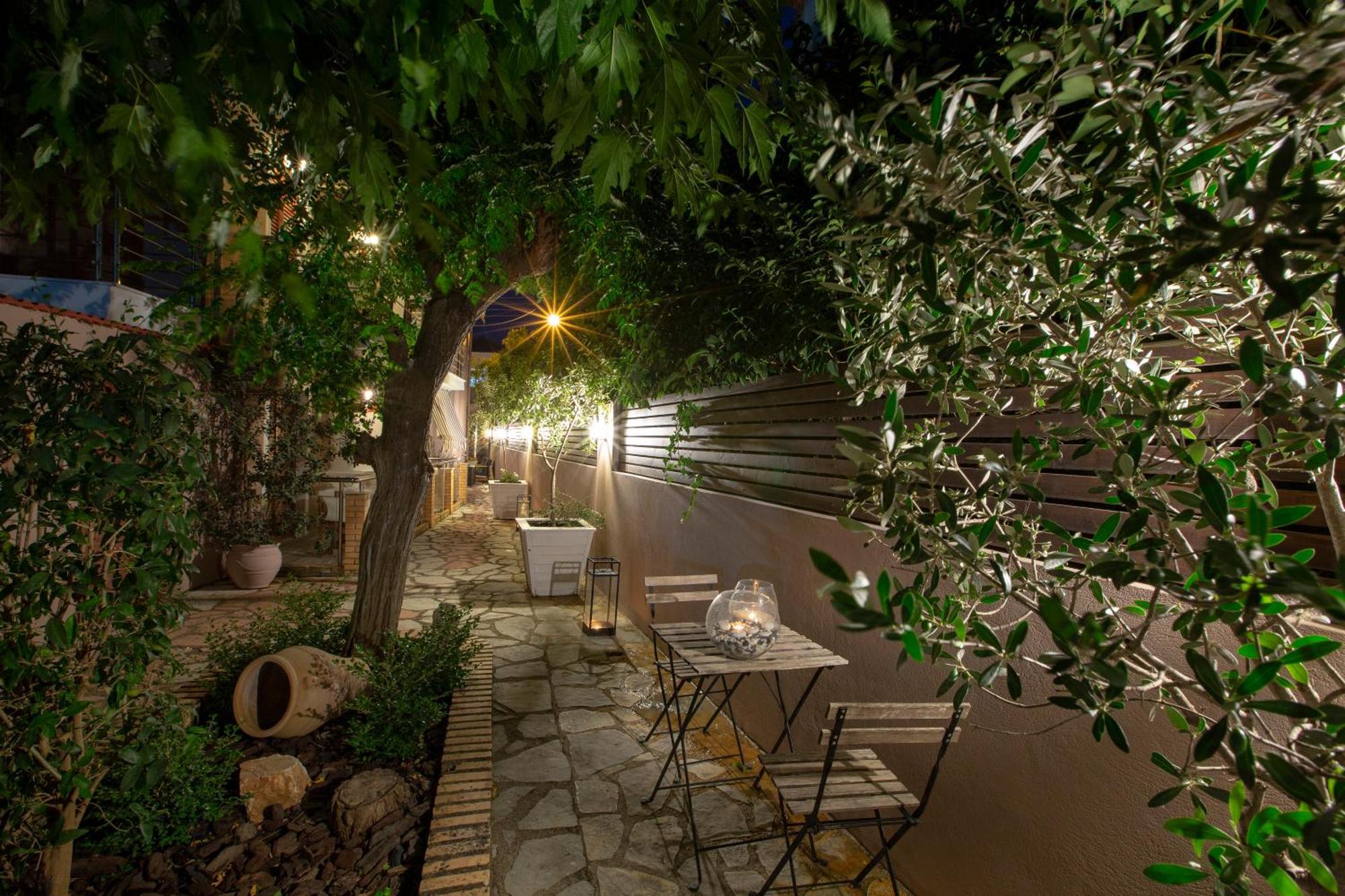 Aparthotel Athina Nydri (Lefkada)
