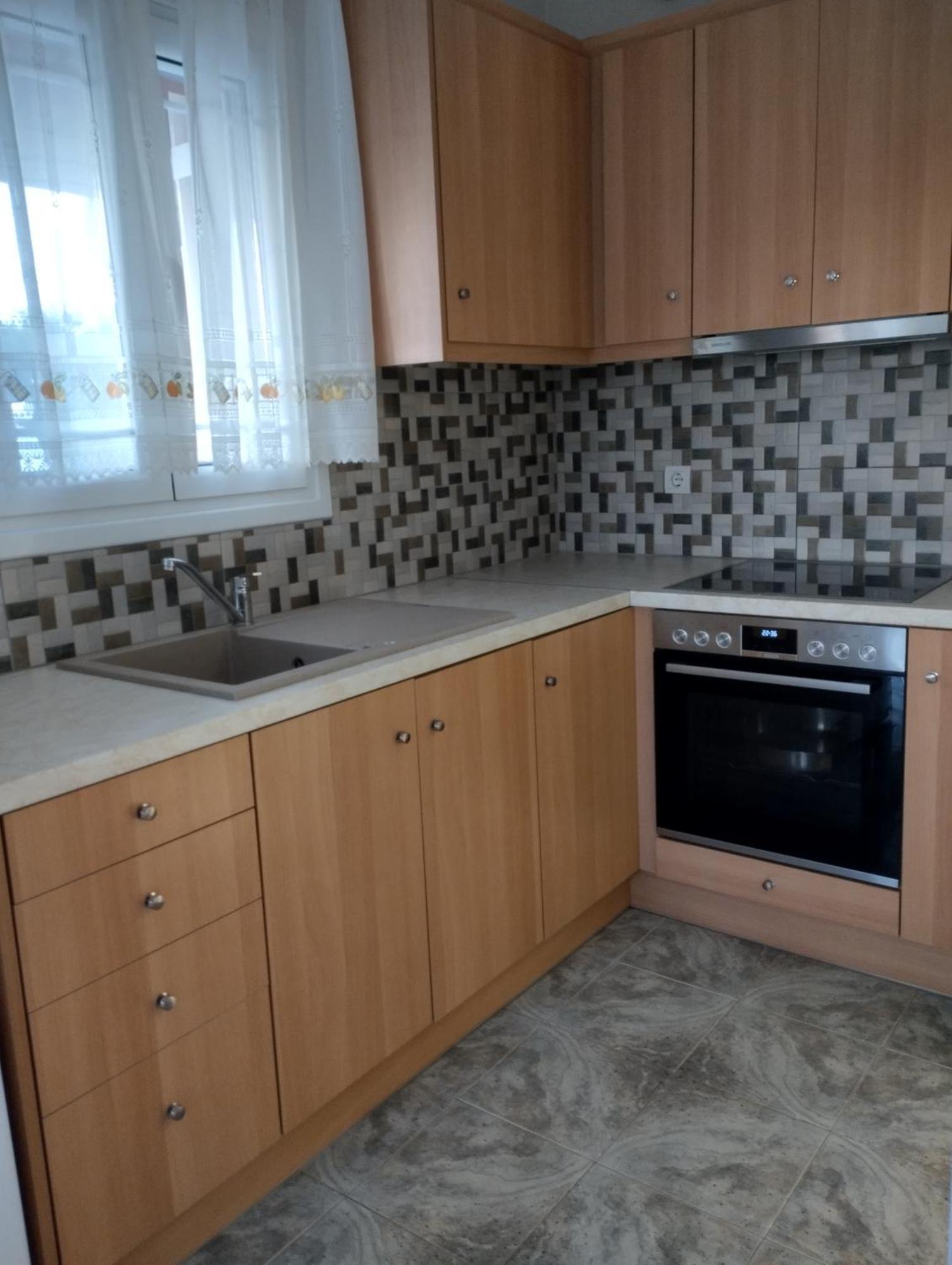 Apartment Lefki *