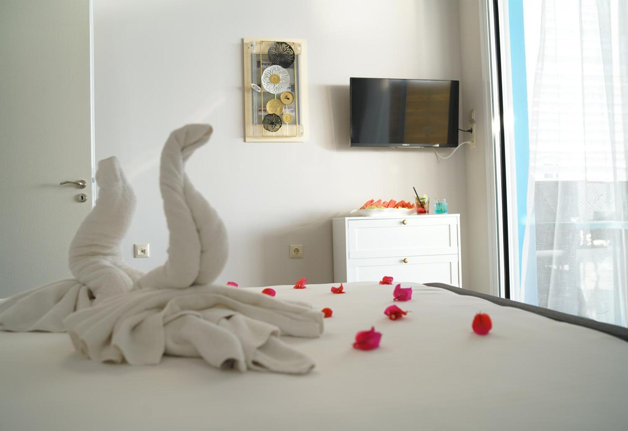Must Boutique & Restaurant Hotel 3*