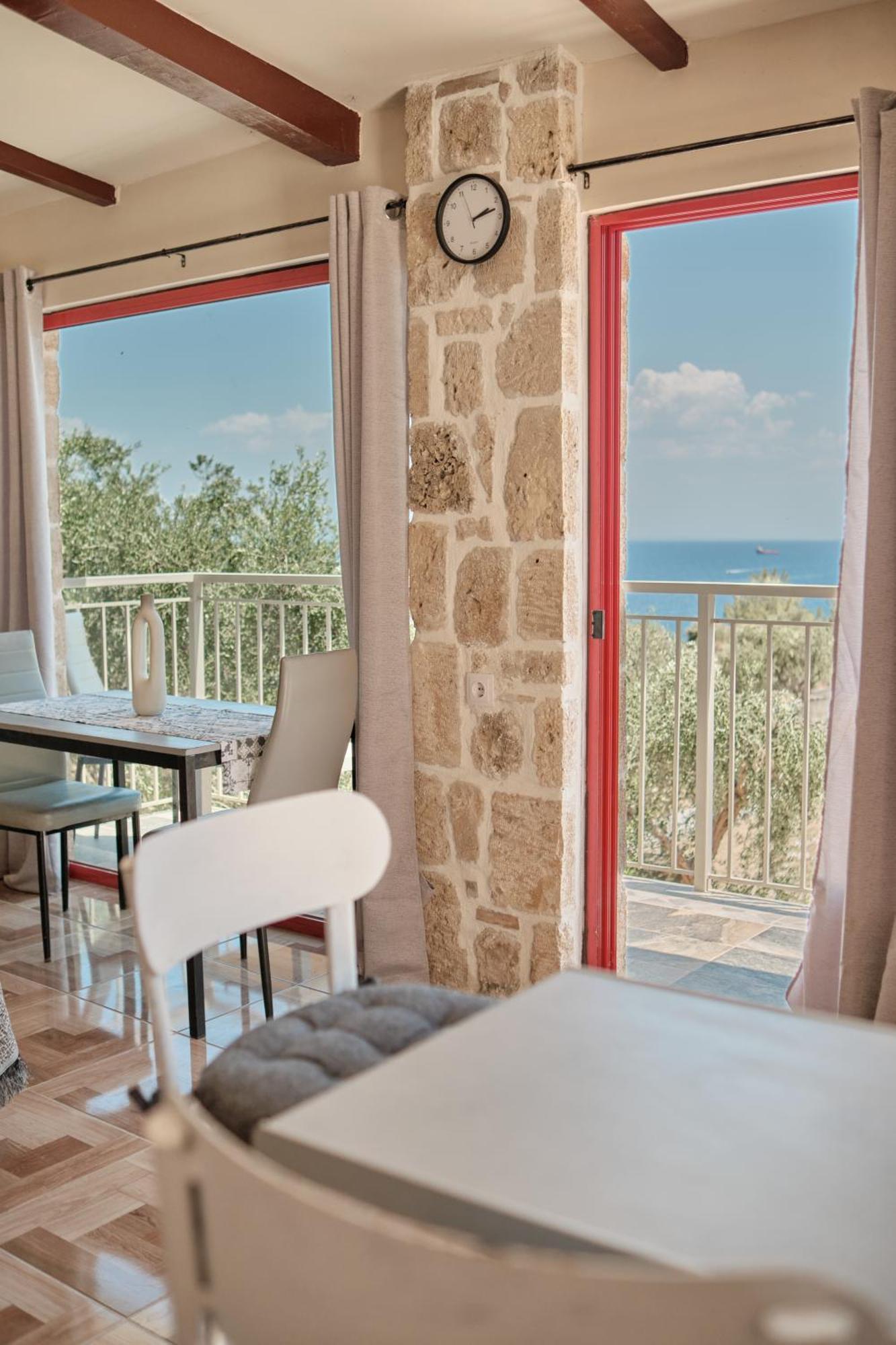Casa Petra - Stone