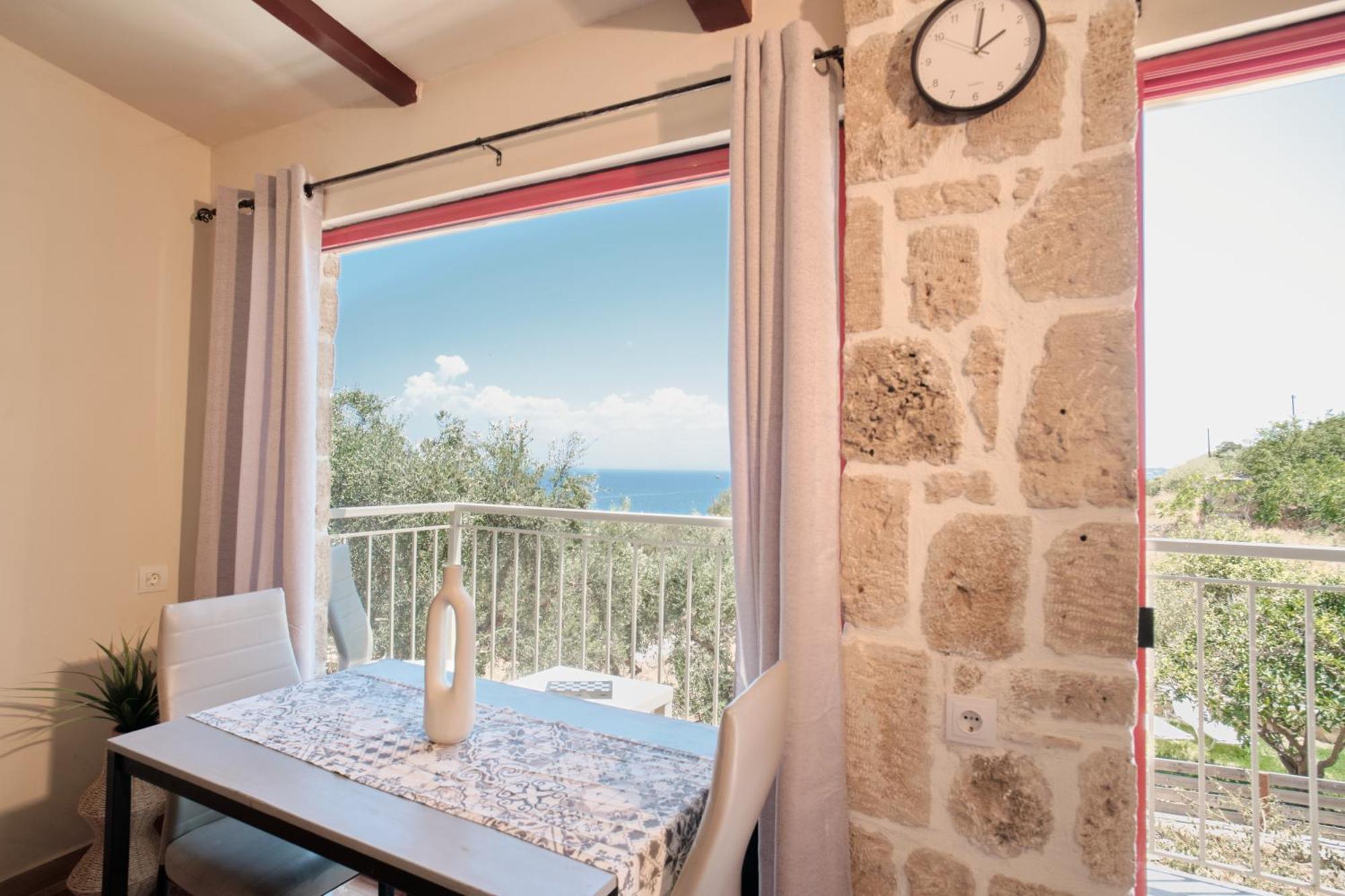 Casa Petra - Stone Country house