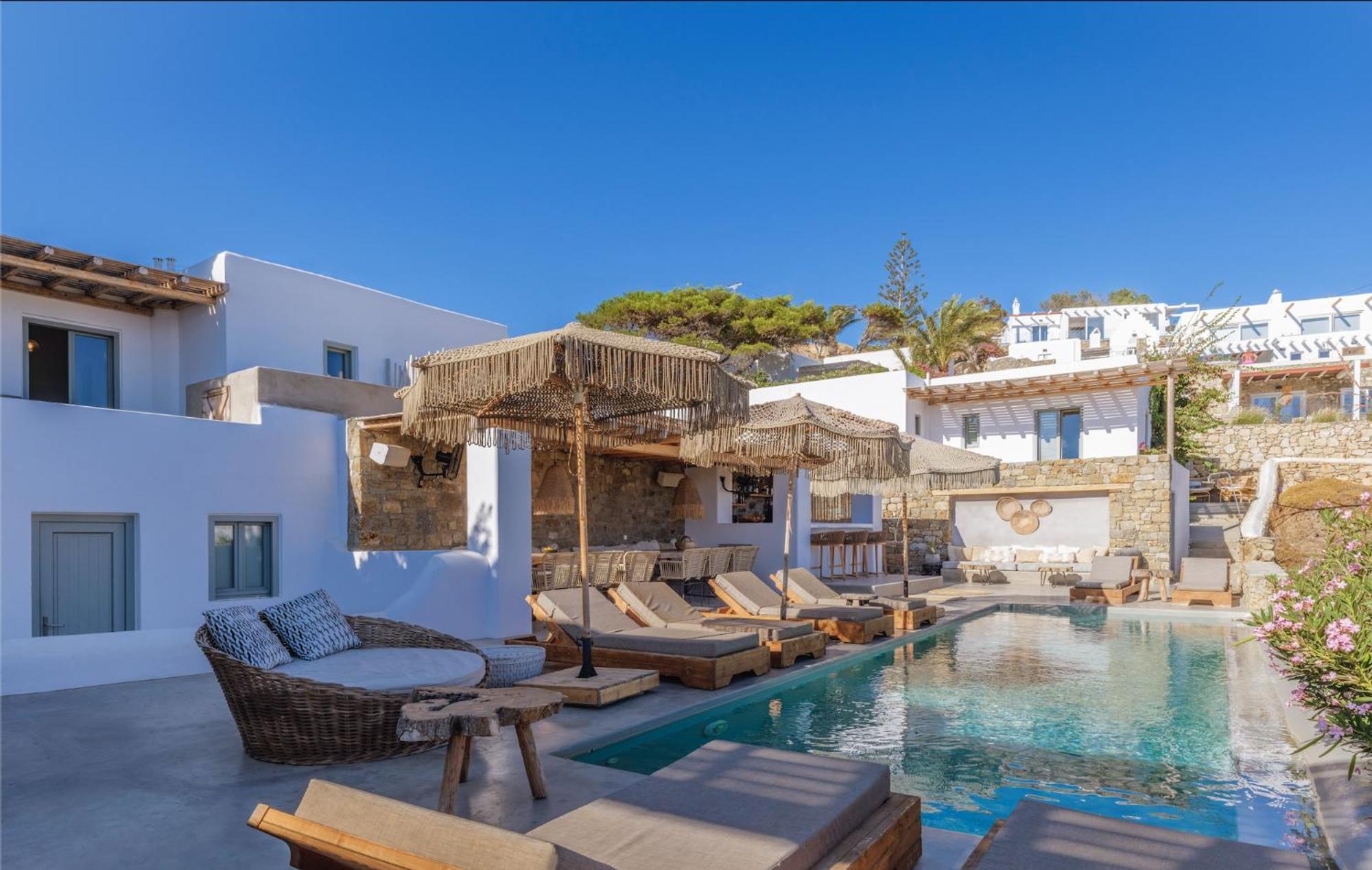 Trinity Mykonos - Beachfront 3*