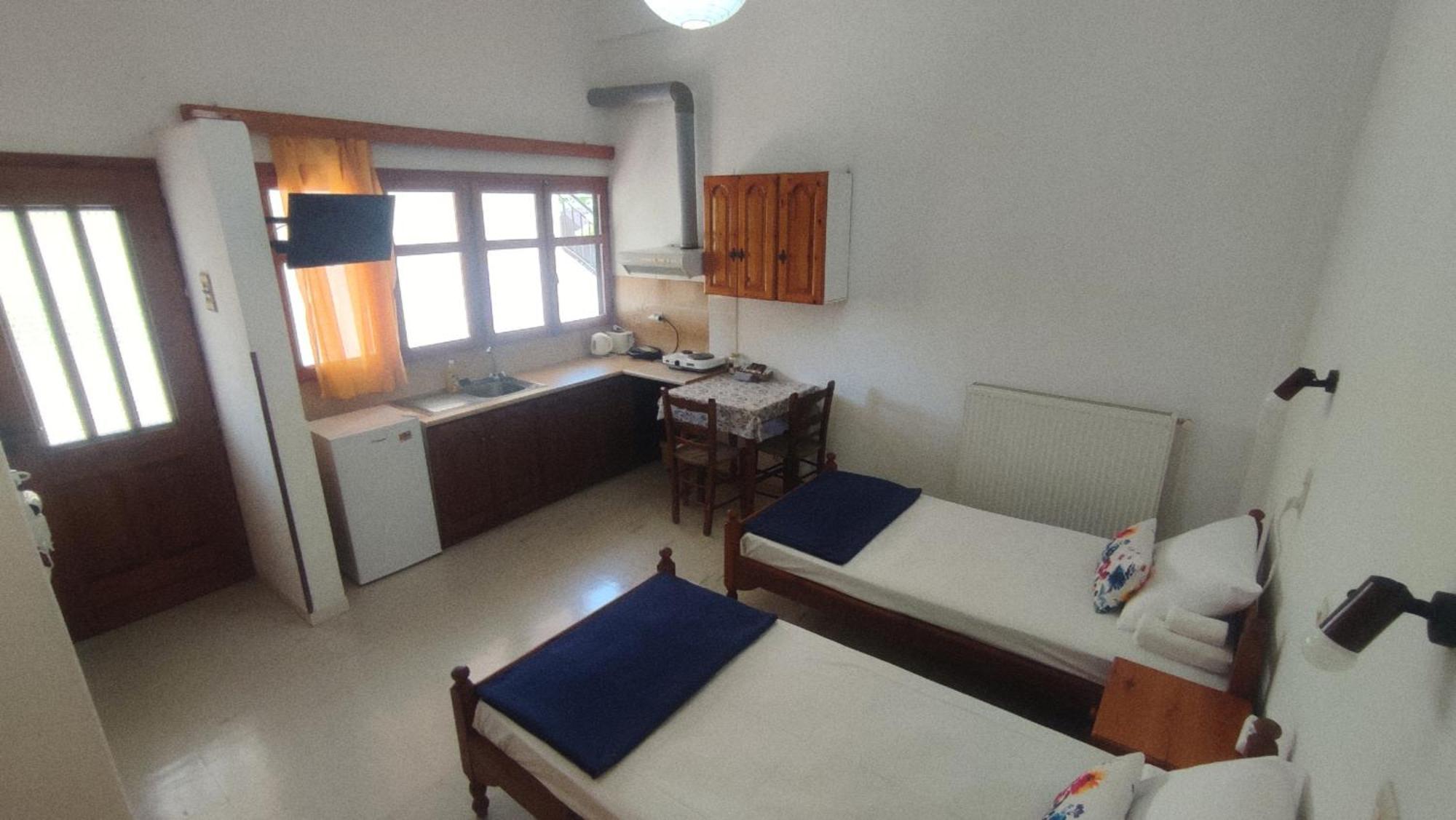 Apartment Petralonia