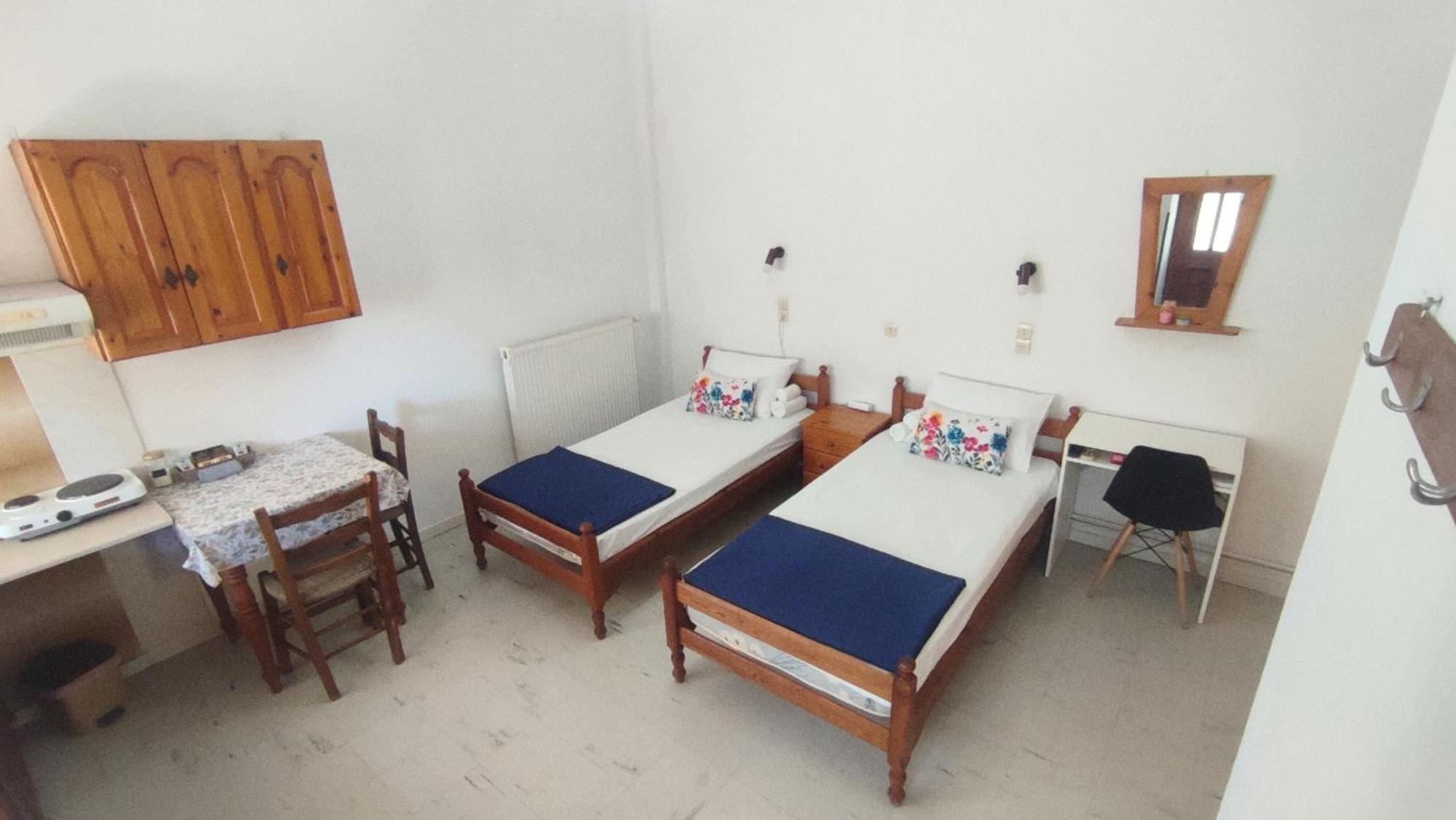 Petralonia Apartment Mytilene