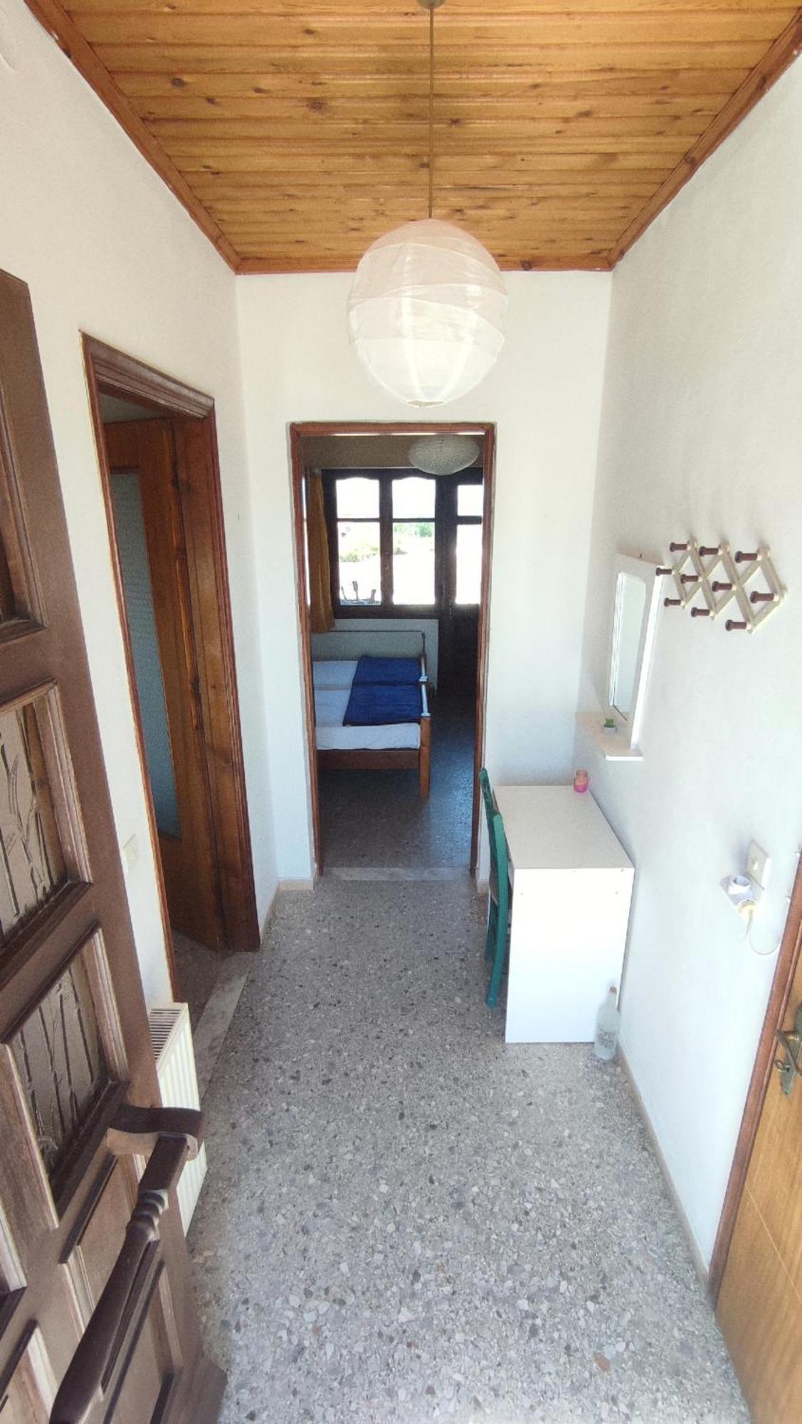 Petralonia Apartment *