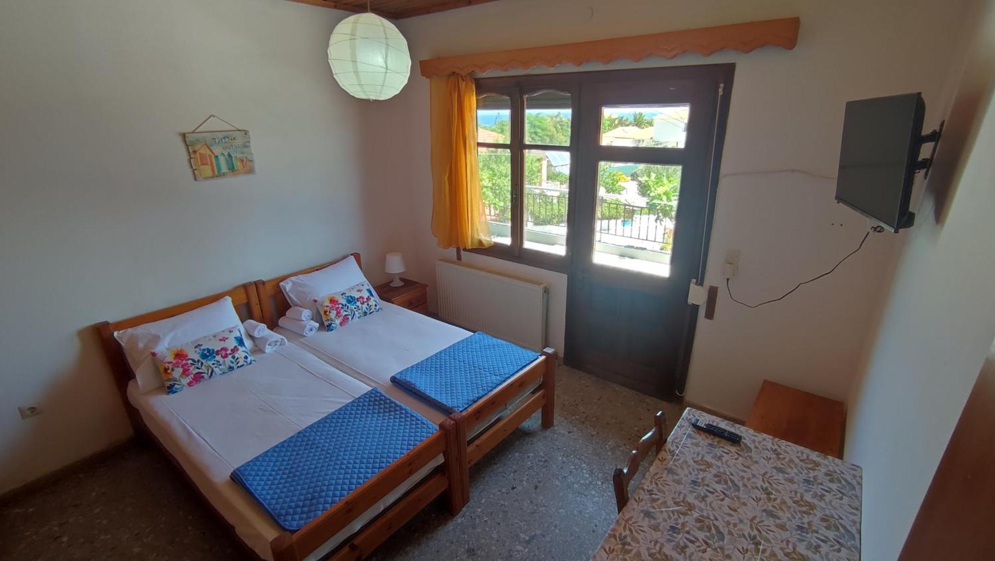 Petralonia Apartment