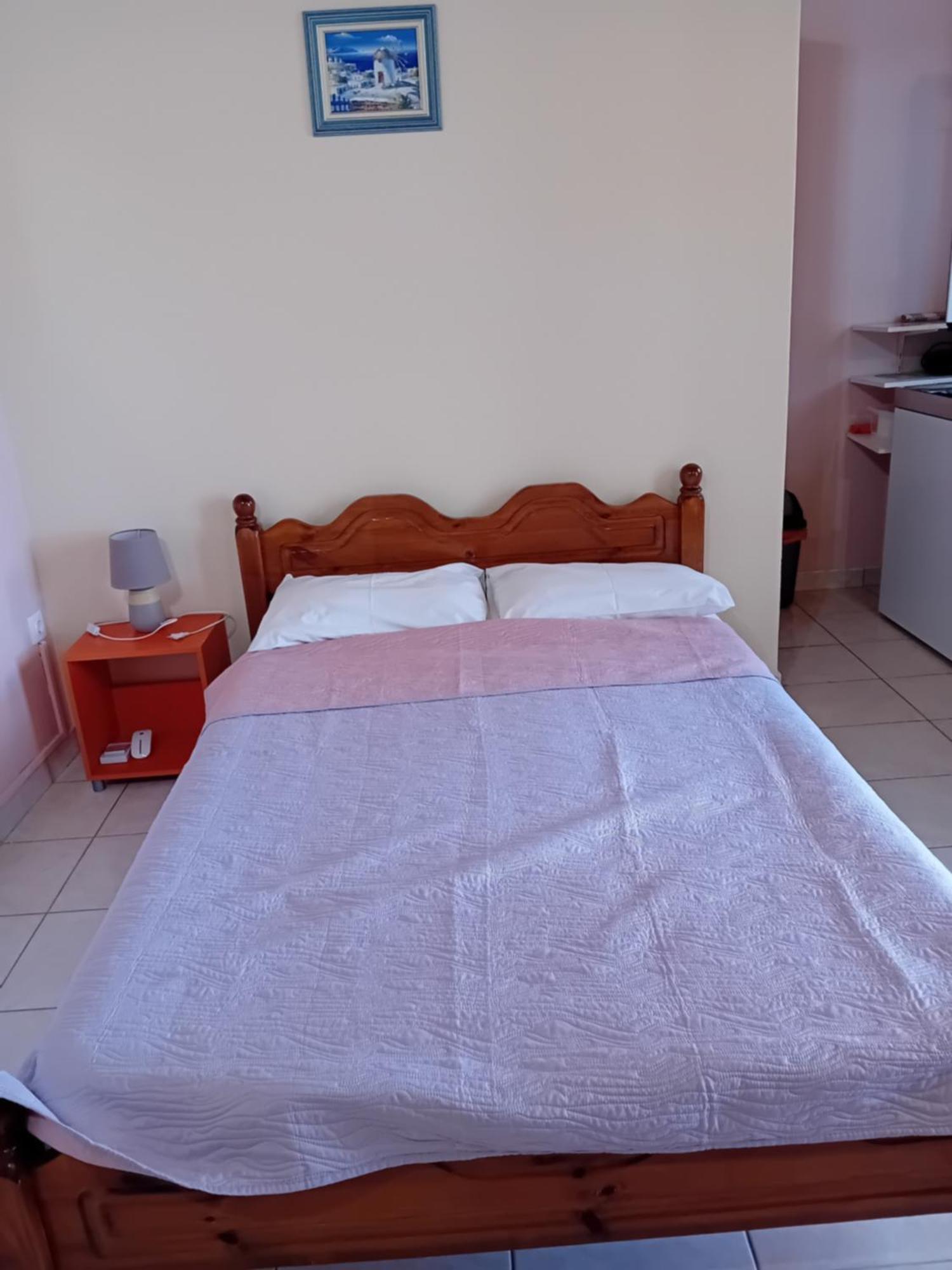 Valta's 2 Apartment Palairos