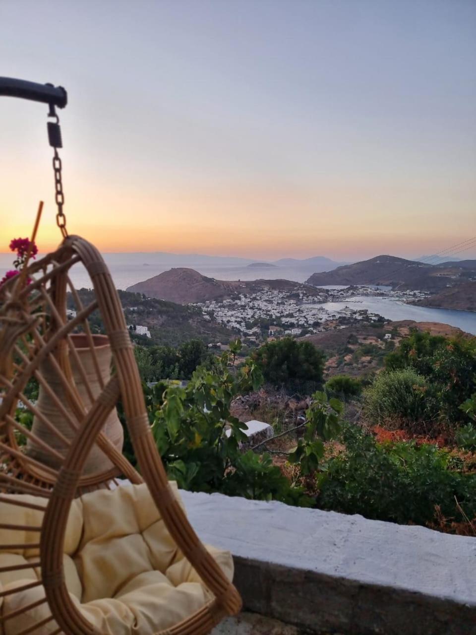 Traditional Chora