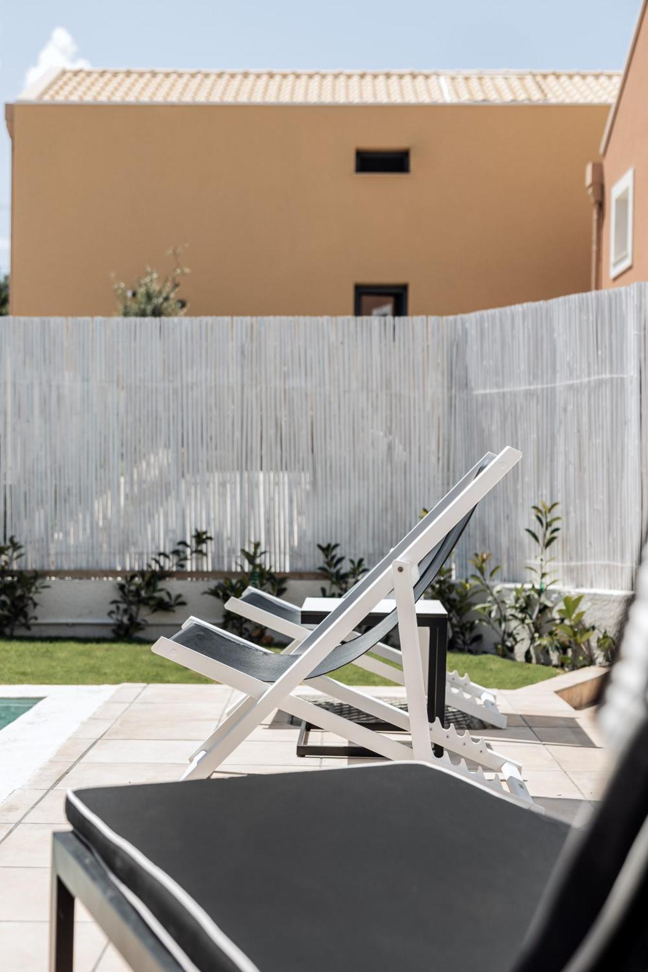 Tessera & Collection * Gouvia