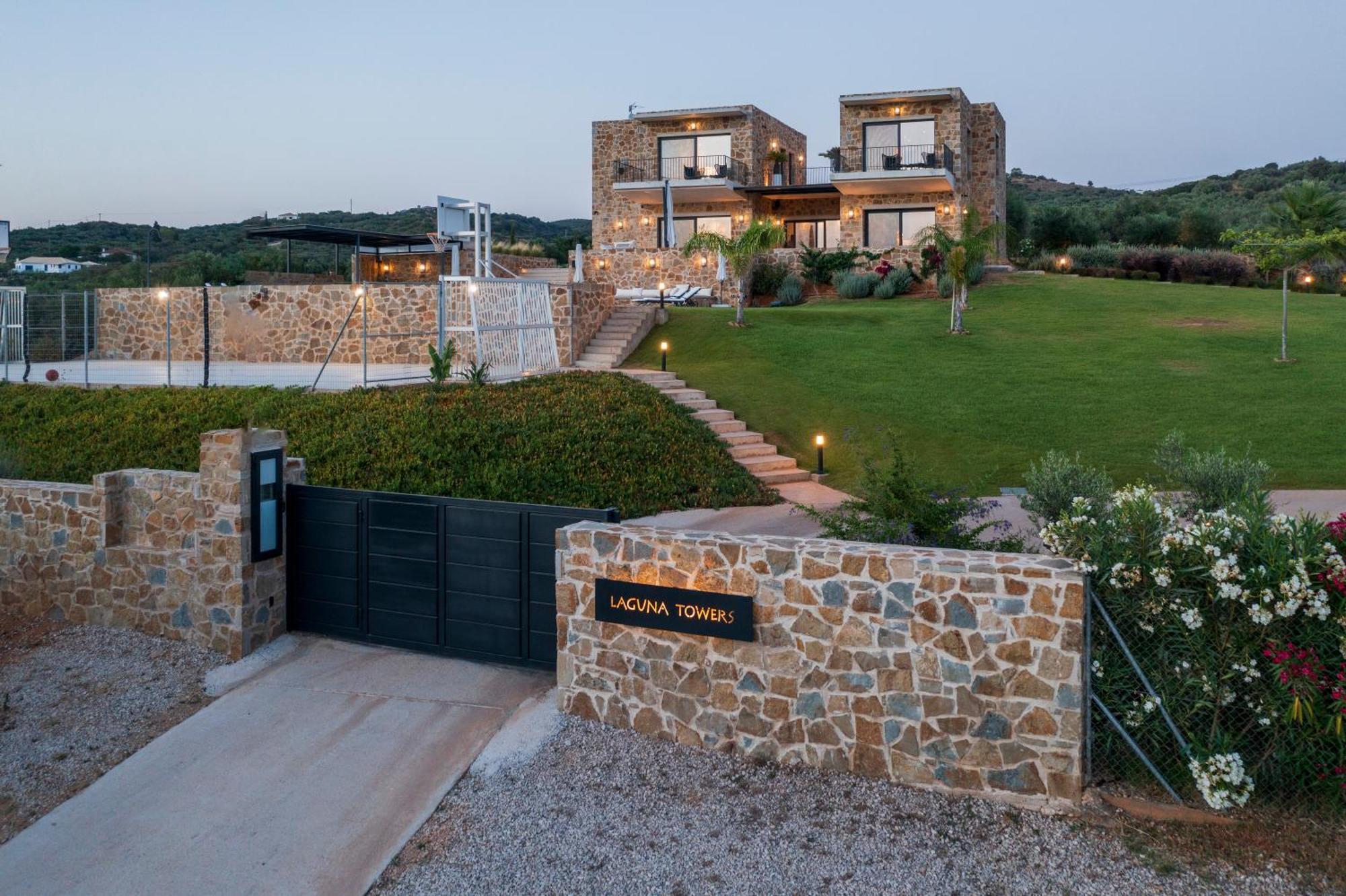 Villa Family & Golf Laguna Towers Navarino Gialova