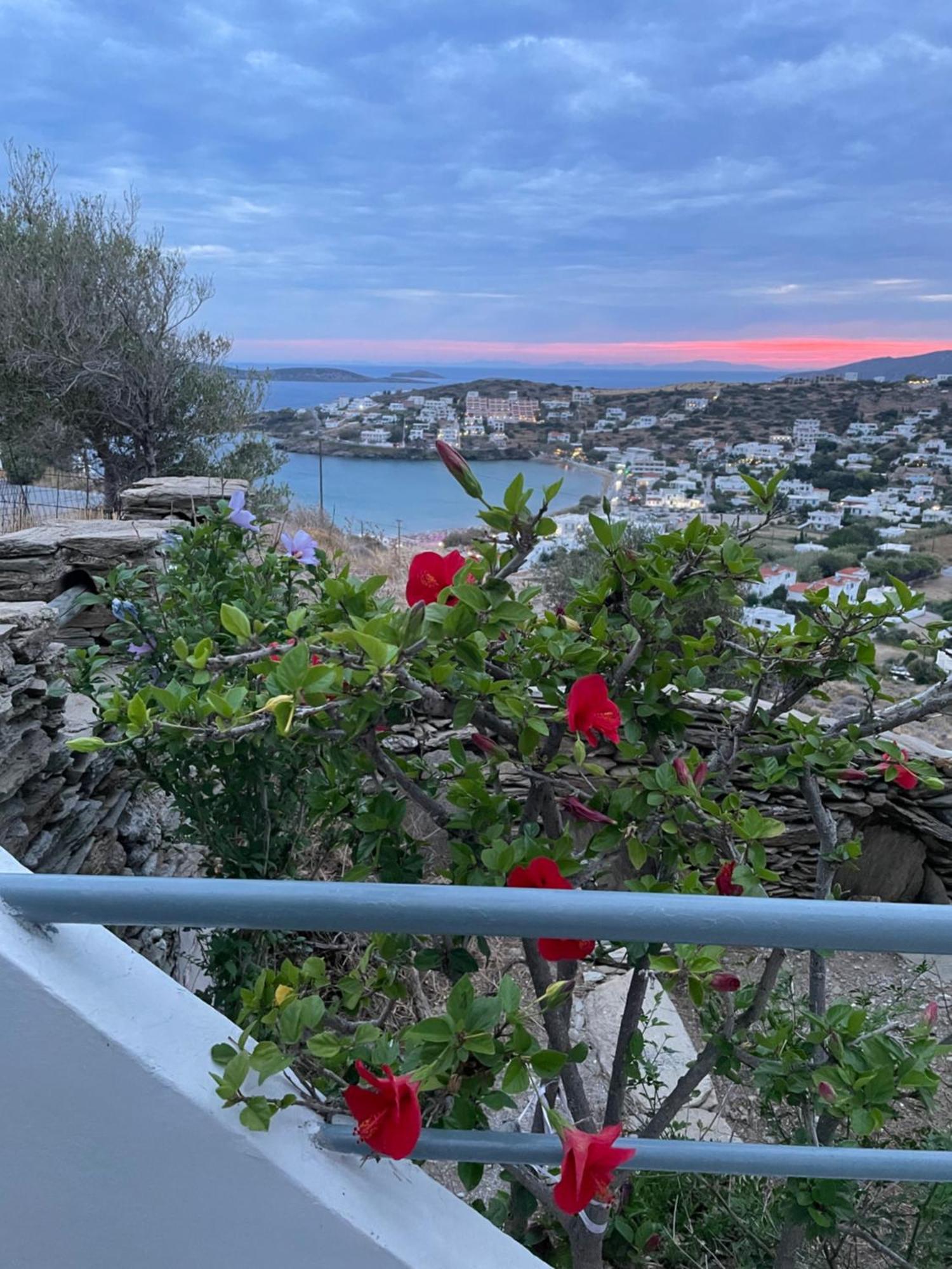 Margeo View House In Mpatsi, Andros * Batsi (Andros)