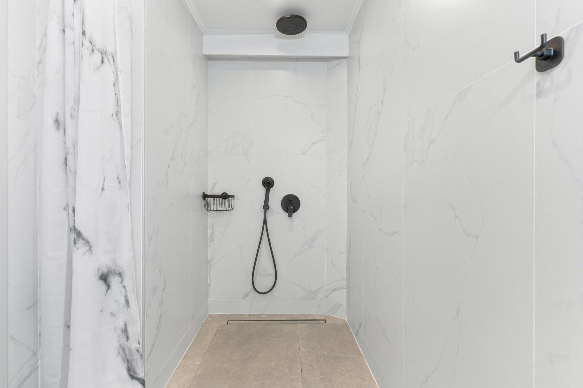 Argeno Apartment