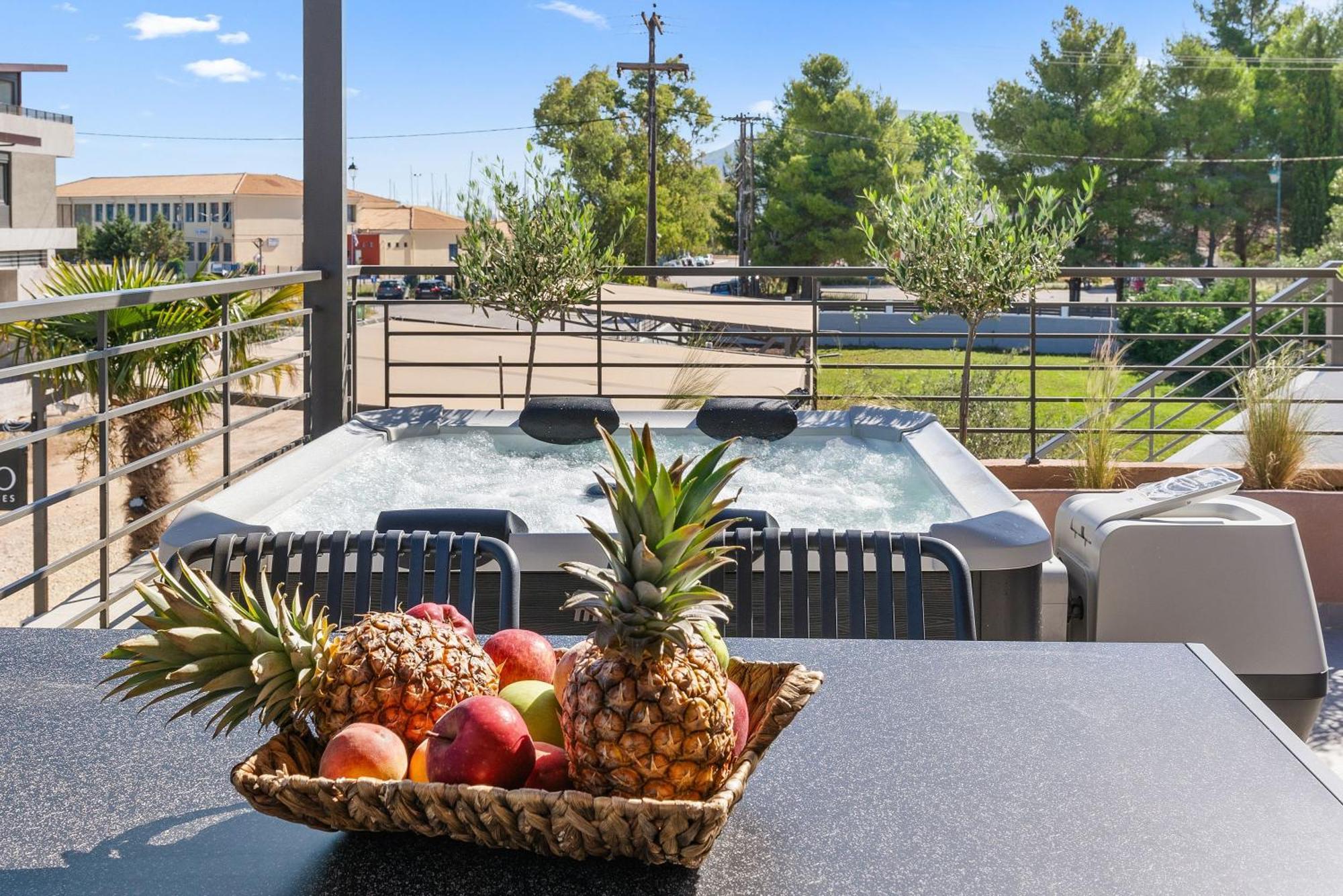 Apartment Argeno Lefkada City