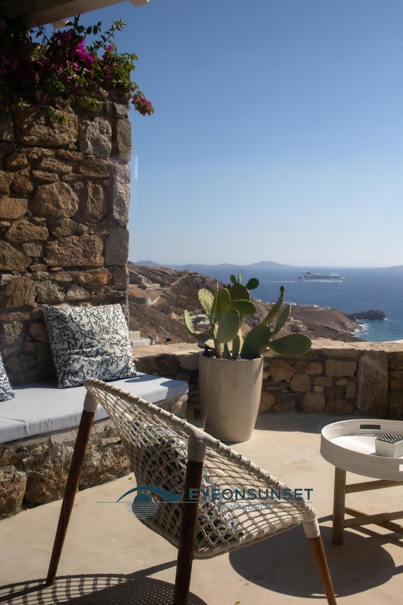 Villa Eyeonsunset -private Pool-sea And Sunset View-privacy-quiete Mykonos Town