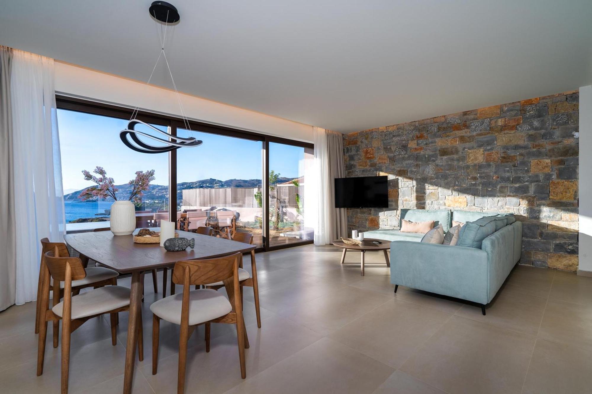 Canvas By The Sea Villa Agia Pelagia (Crete)