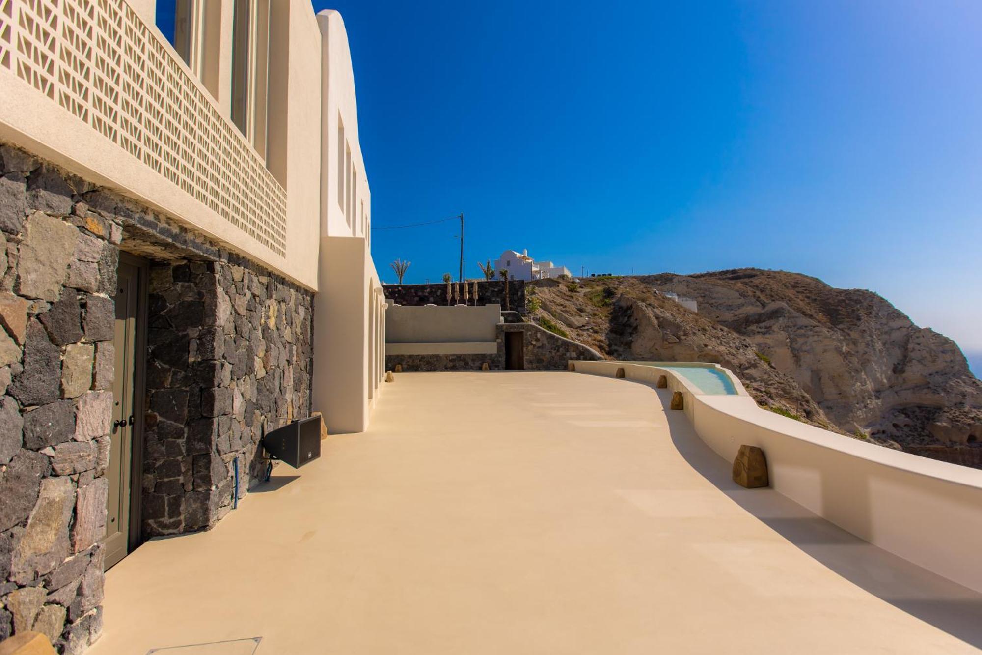 Islet Santorini Villa