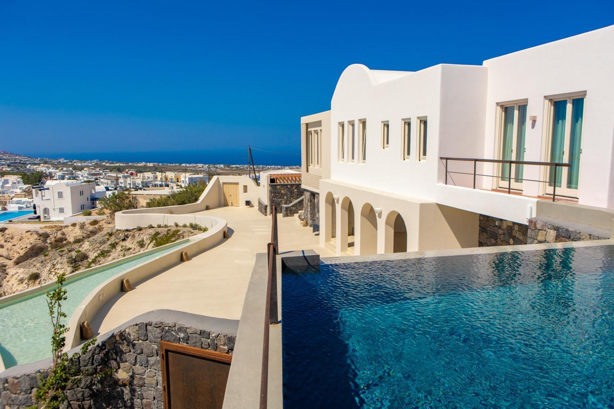 Islet Santorini Villa *