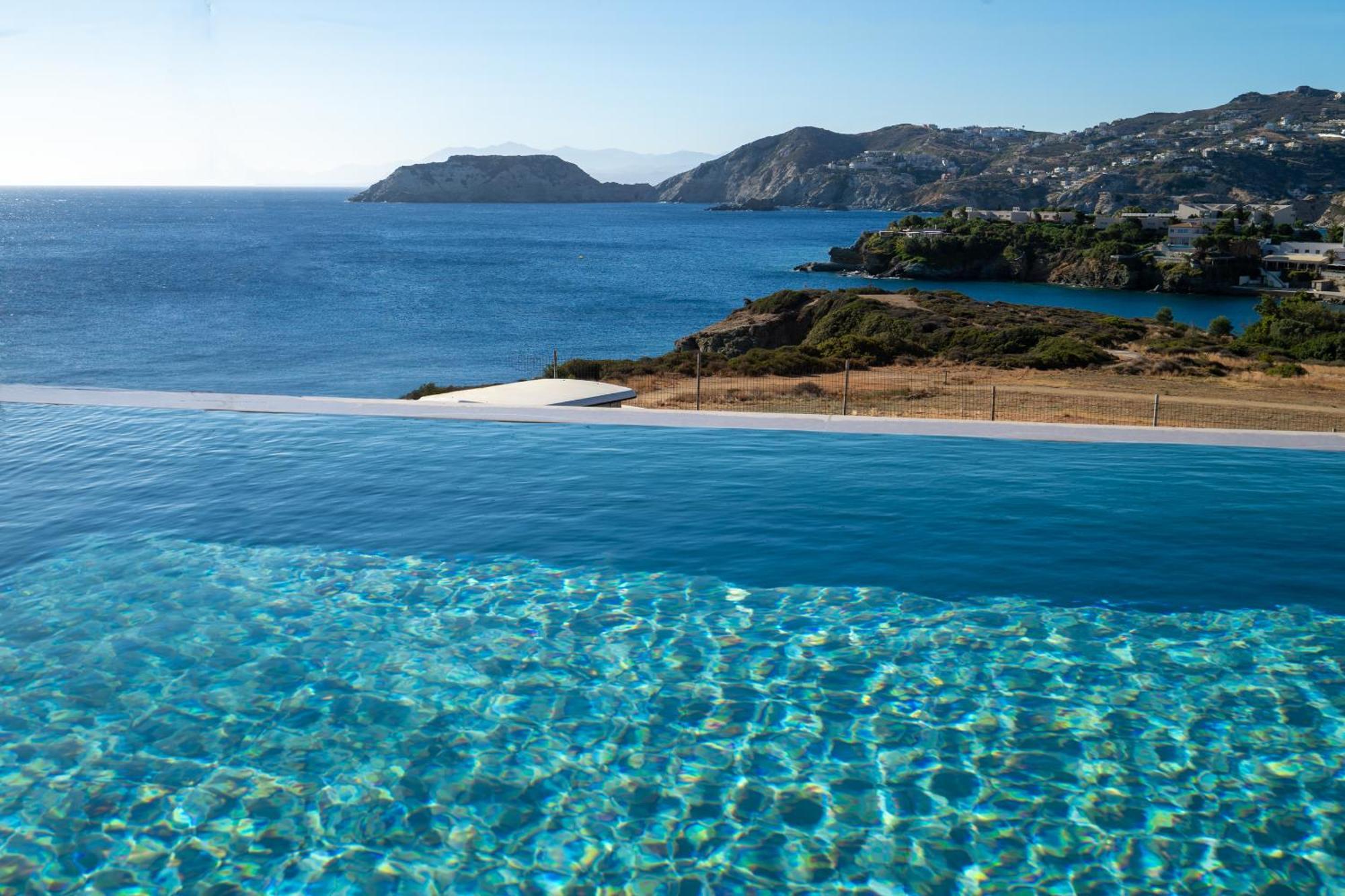 Canvas By The Sea Agia Pelagia (Crete)