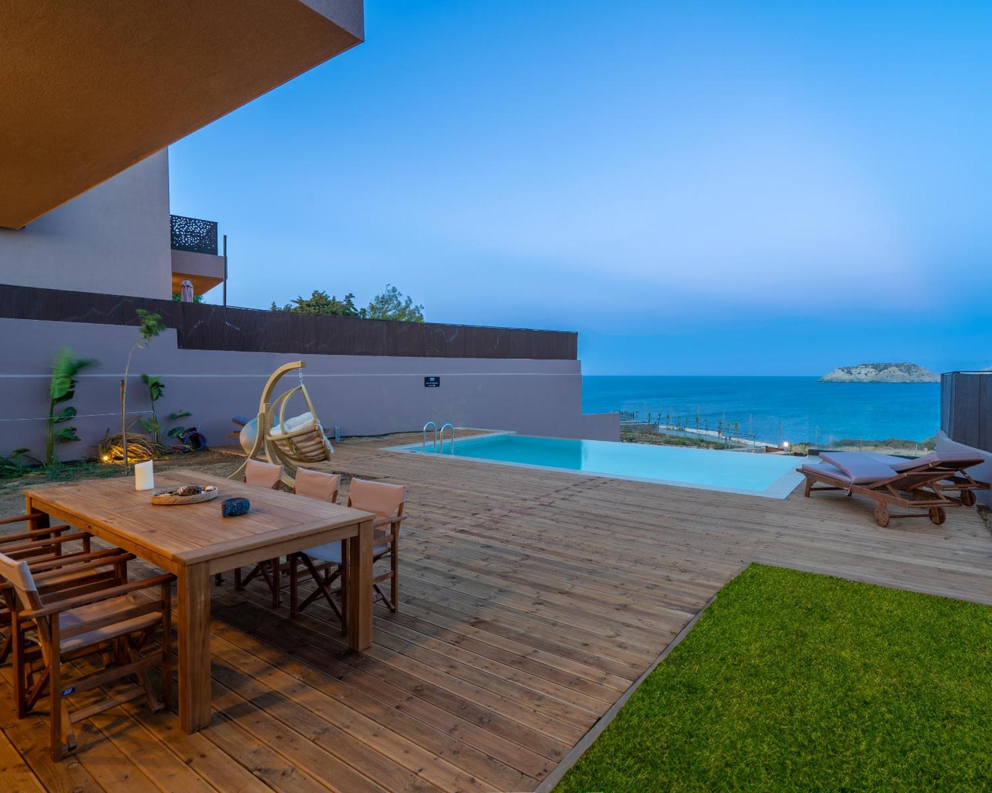 Villa Canvas By The Sea Agia Pelagia (Crete)