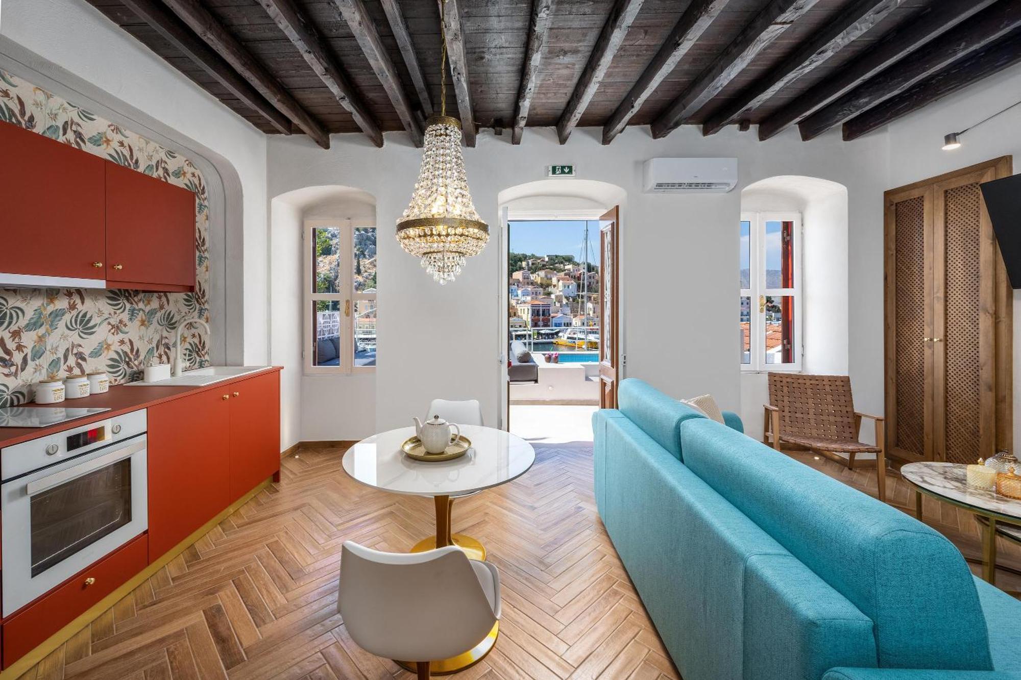 Annikas Port View-ground Symi