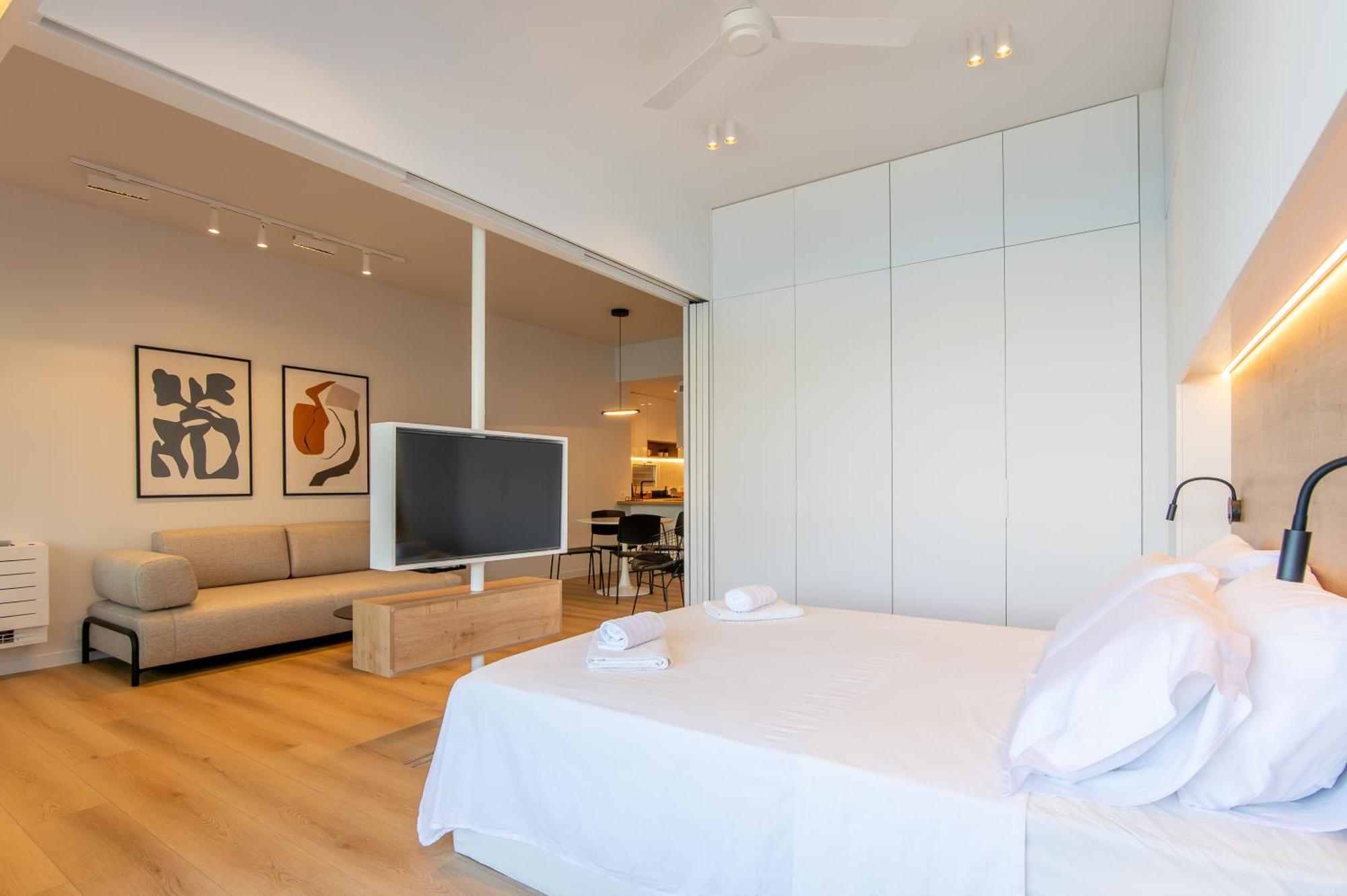 Live In Style Apartment