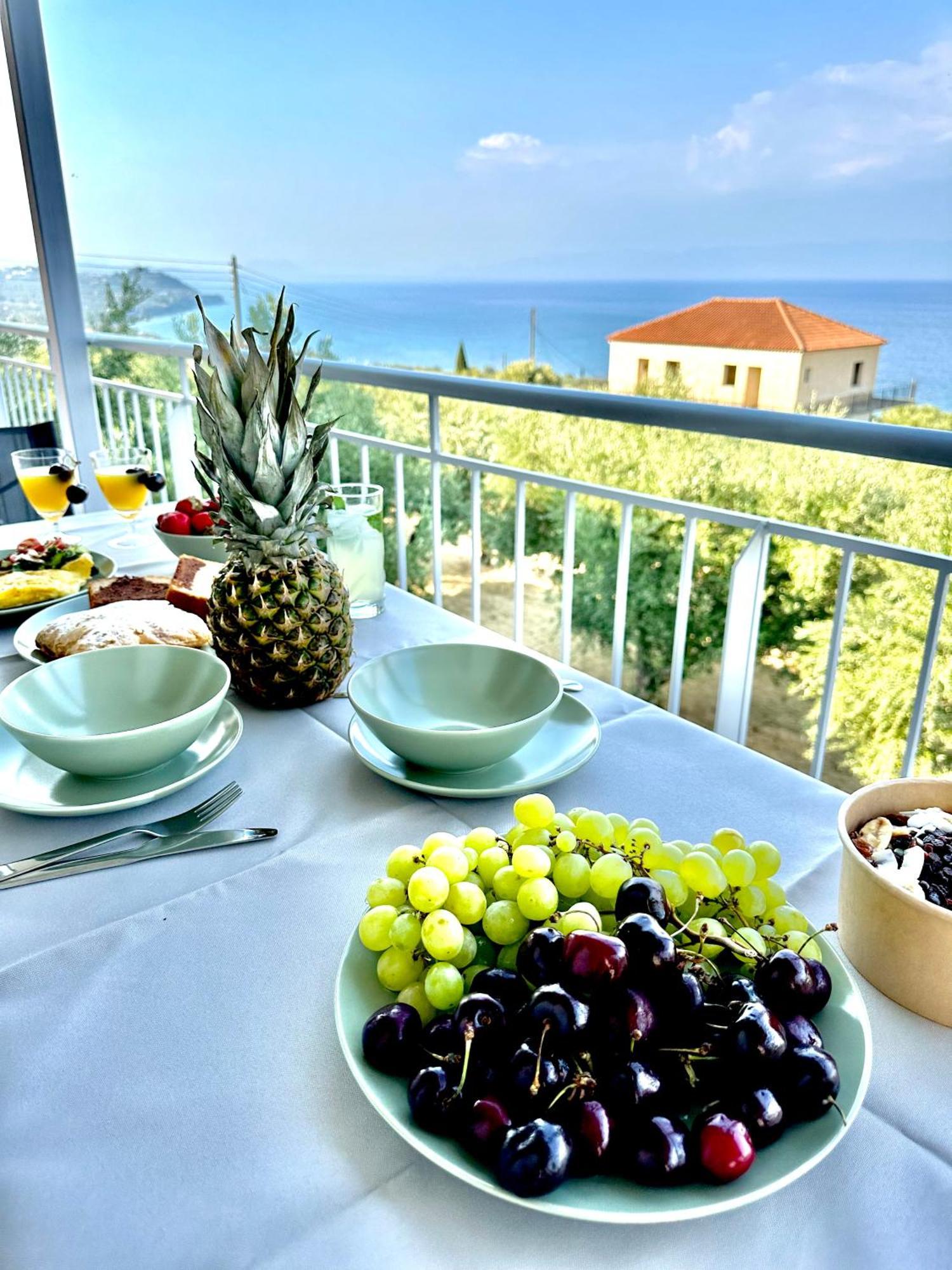 Elaias Thea Sea View *
