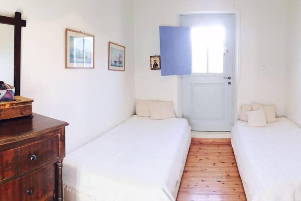 The Seashell House - Chora, Kythera Holiday home *