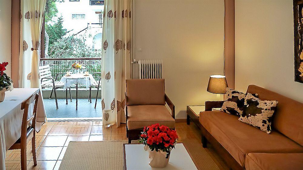 Aparthotel Zina 3*