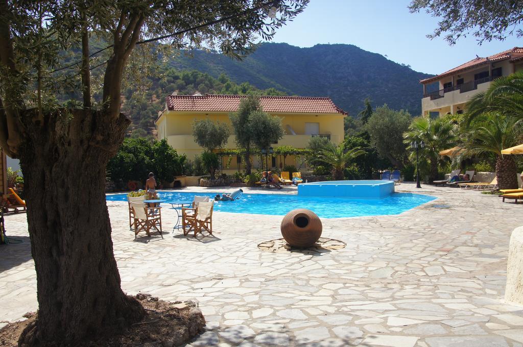 Limnionas Bay Village 3* Marathokampos