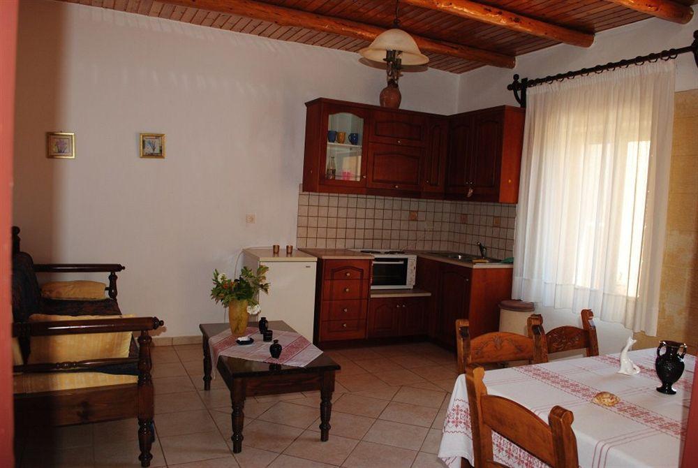 Skandalis Traditional Apartment Chorafakia