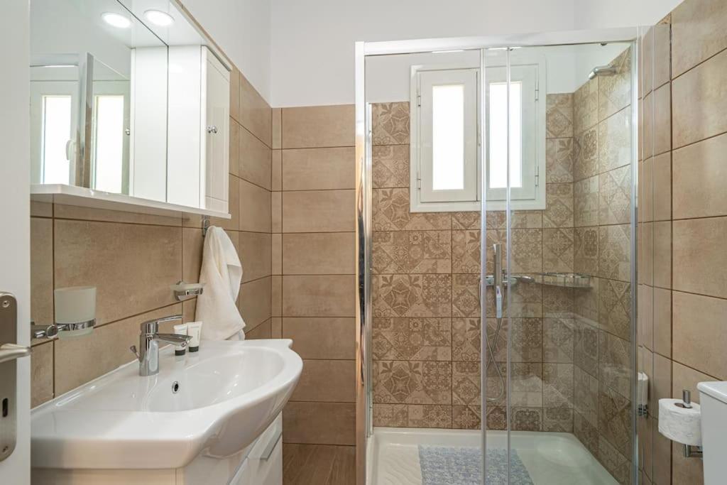 Mariana Sea View Apartment *
