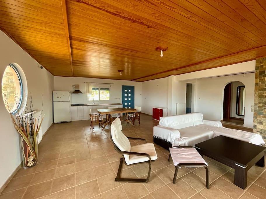 Panoramic Sea Side View Holiday home *