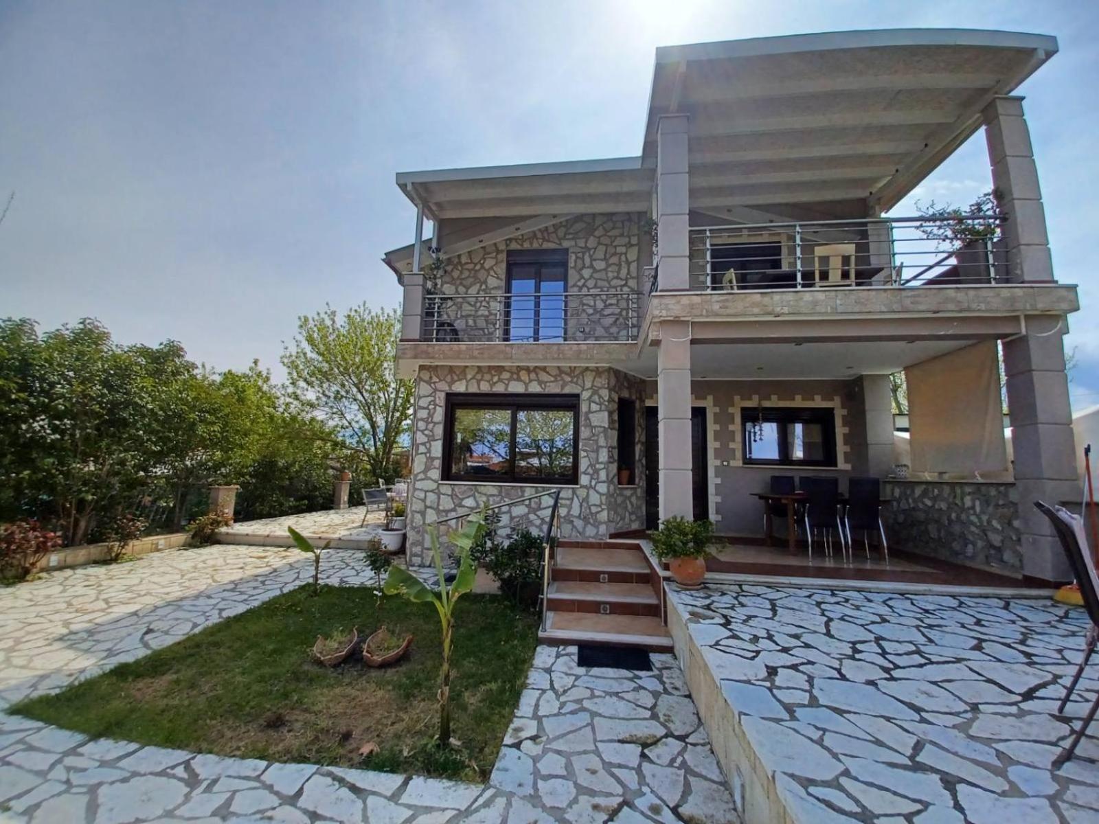 Akis House Holiday home
