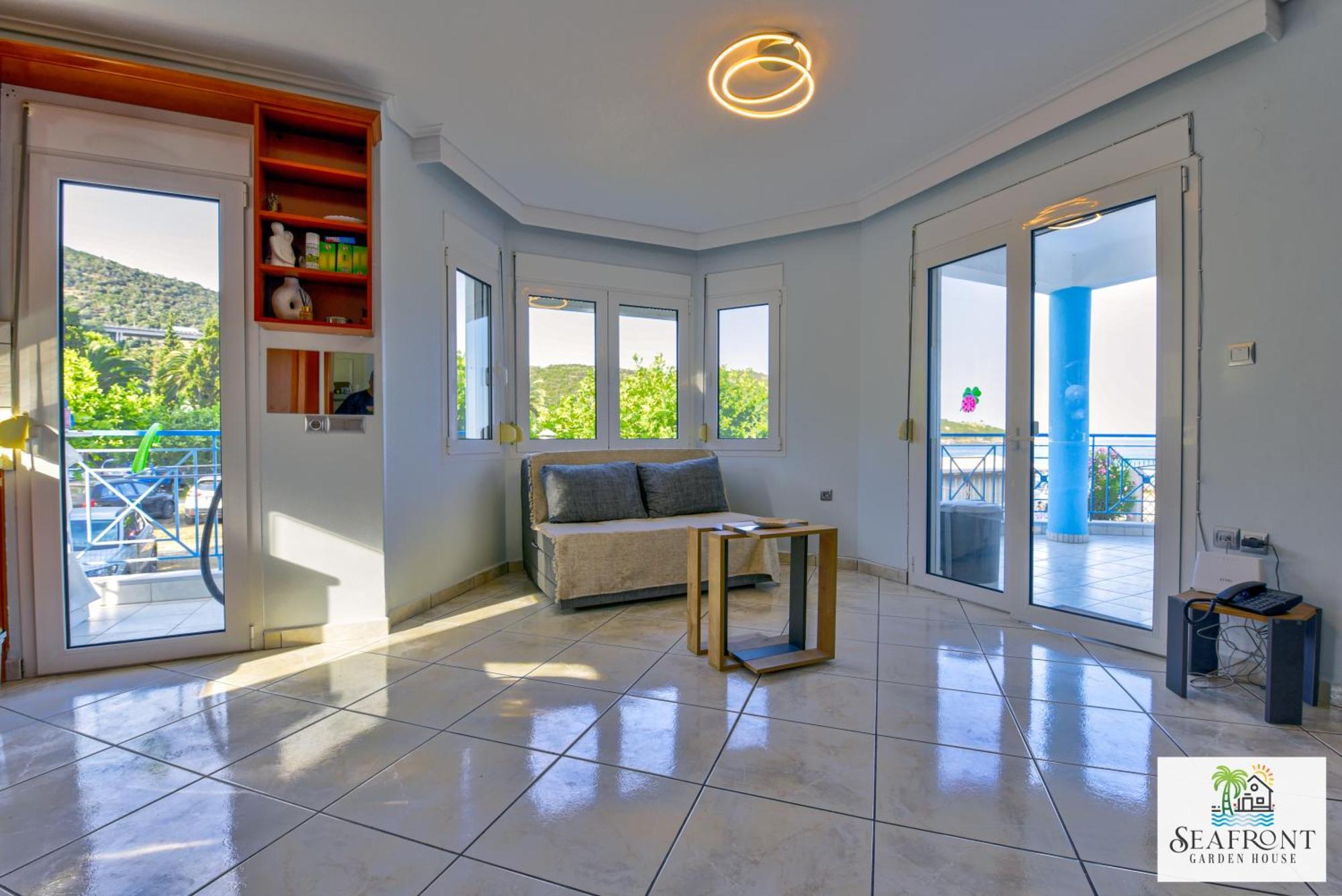 Villa Seafrontgardenhouse Nea Iraklitsa