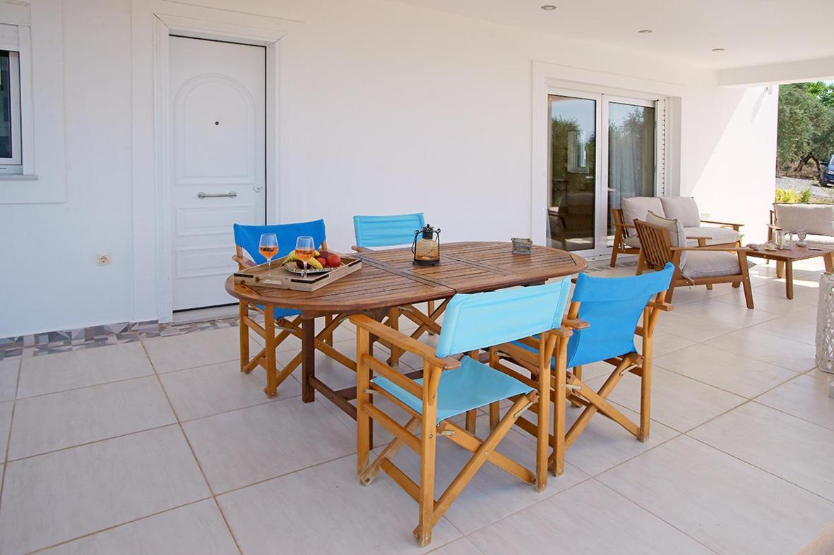 Messinian Seaview Retreat *