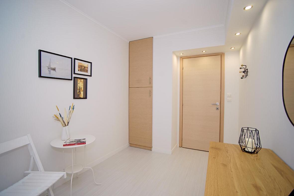 Messinian Seaview Retreat Apartment Kyparissia
