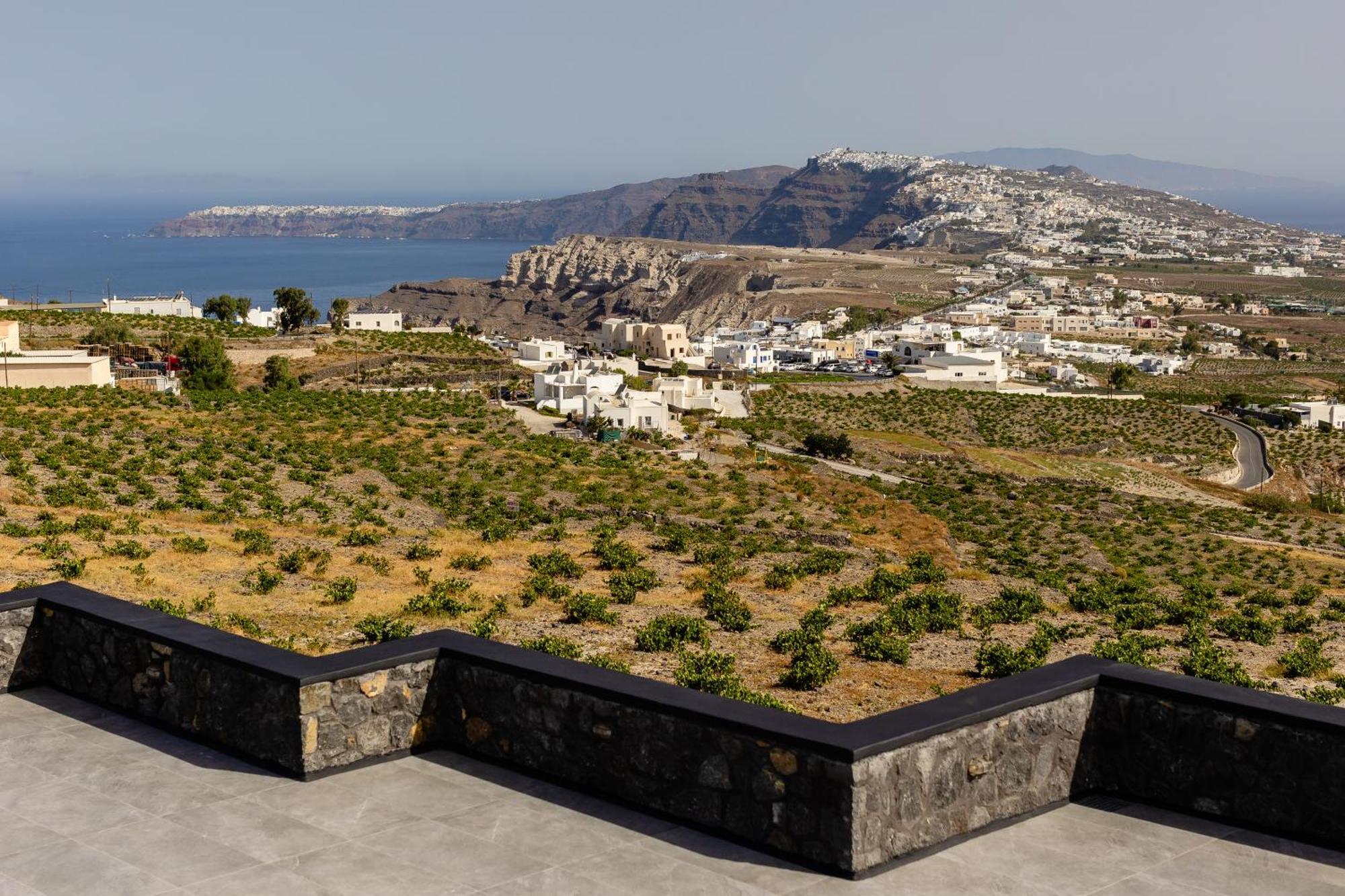Spitia Agios Antonios Pyrgos Kallistis