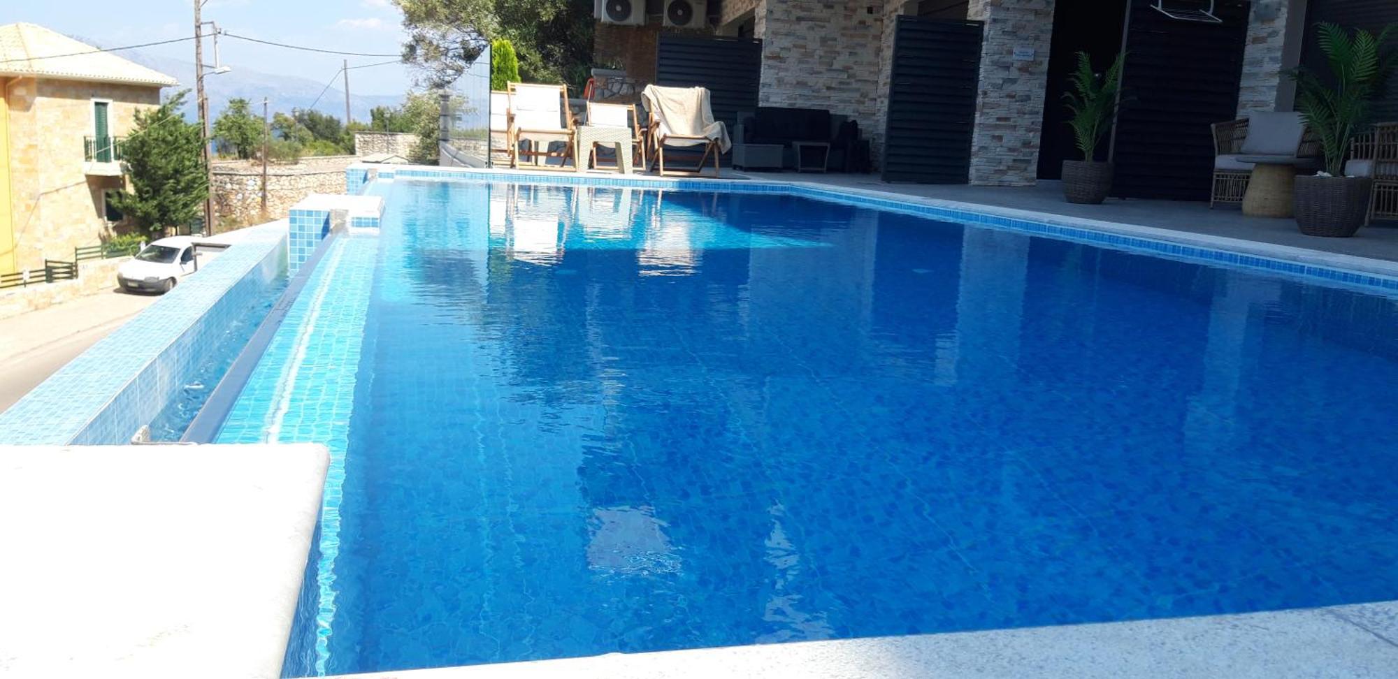 Avra Loft